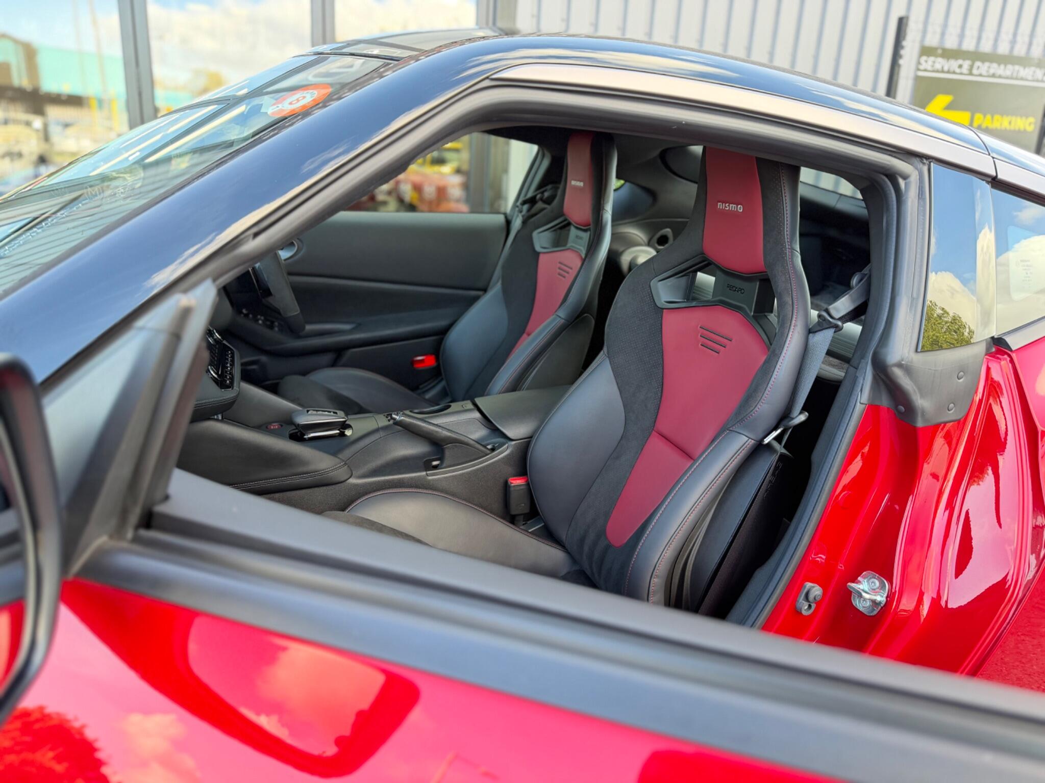 Nissan Fairlady view 30
