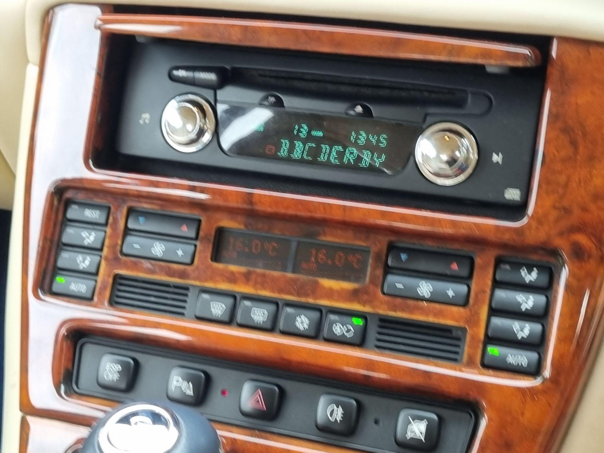 Bentley Arnage view 17