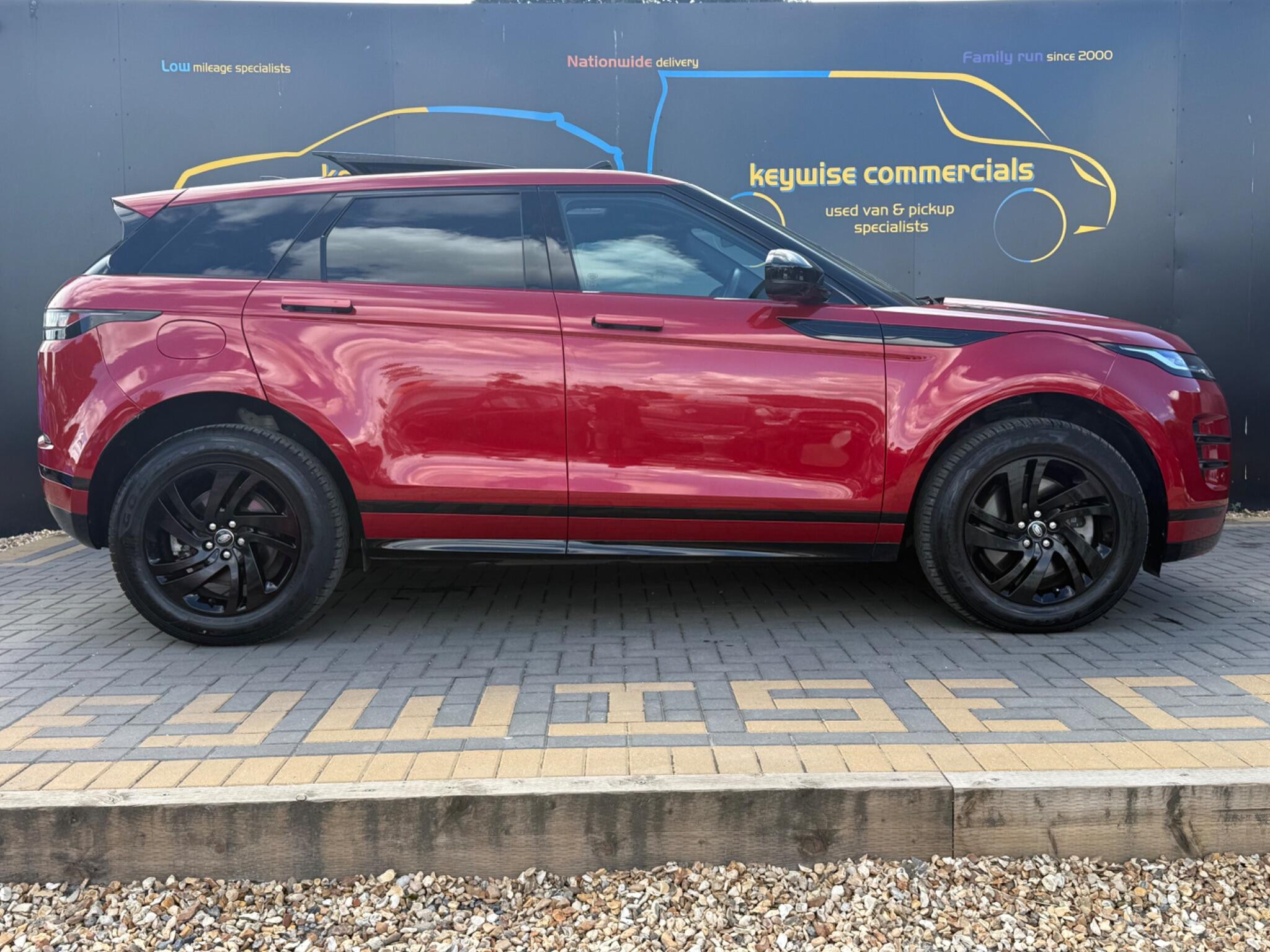 Land Rover Range Rover Evoque view 6