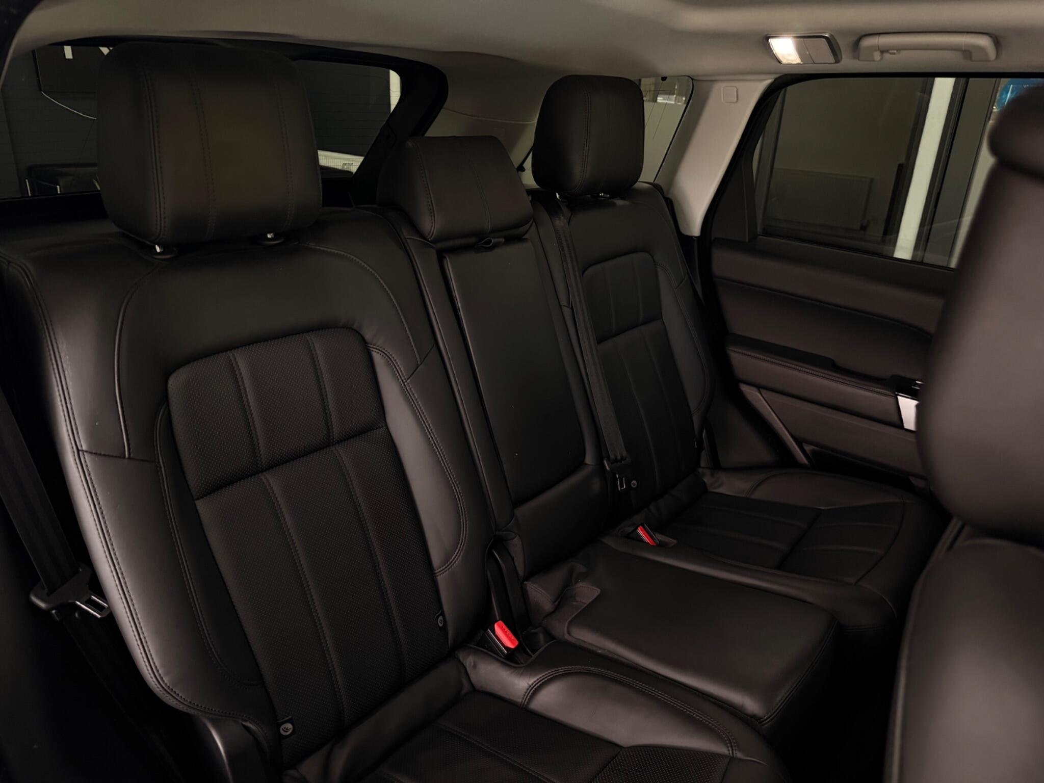 Land Rover Range Rover Sport view 19