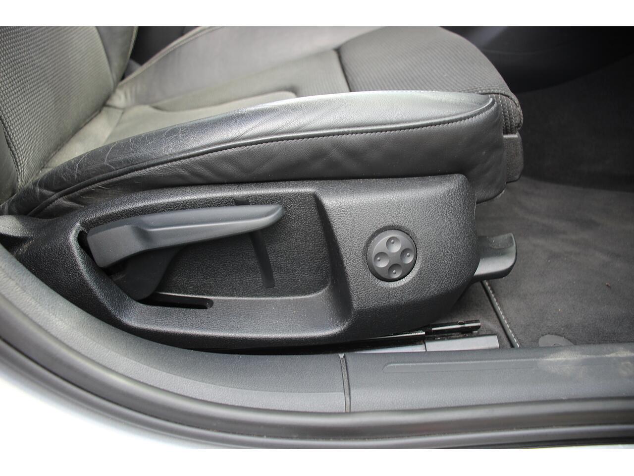 Audi A4 view 31