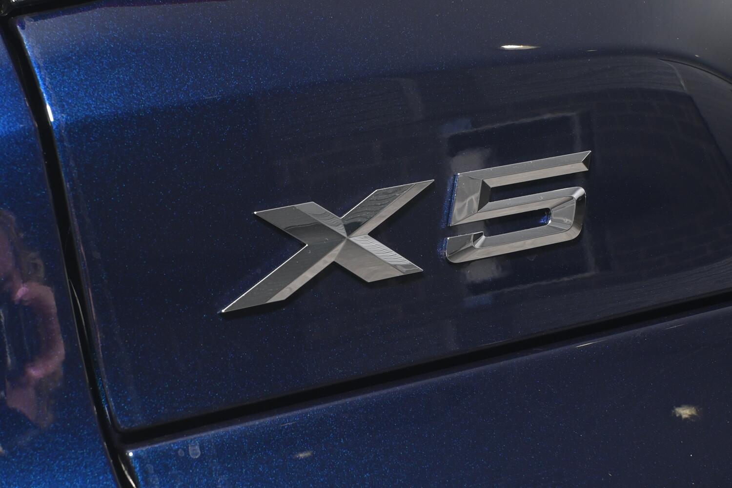 BMW X5 view 26