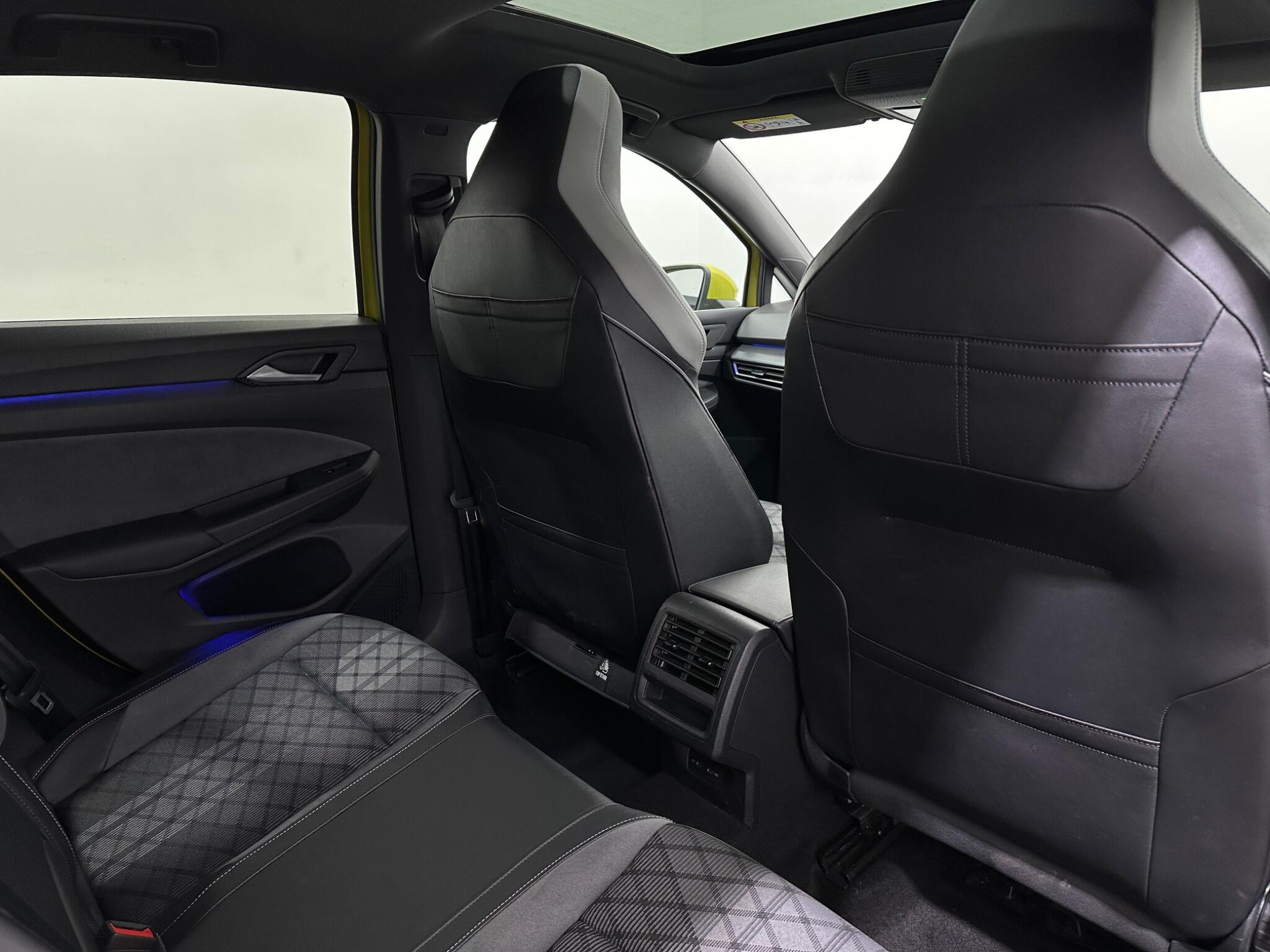 Volkswagen Golf view 41