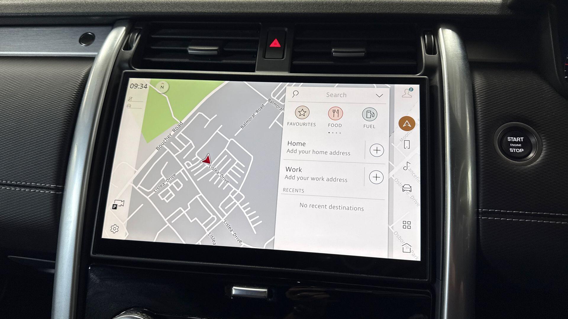 Land Rover Discovery view 11