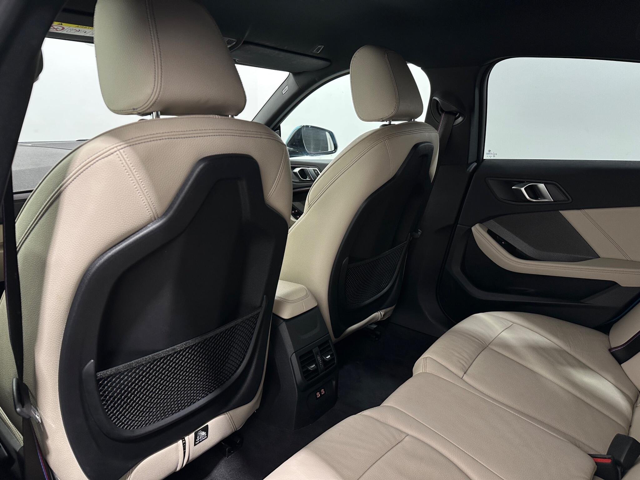 BMW 2 Series view 39