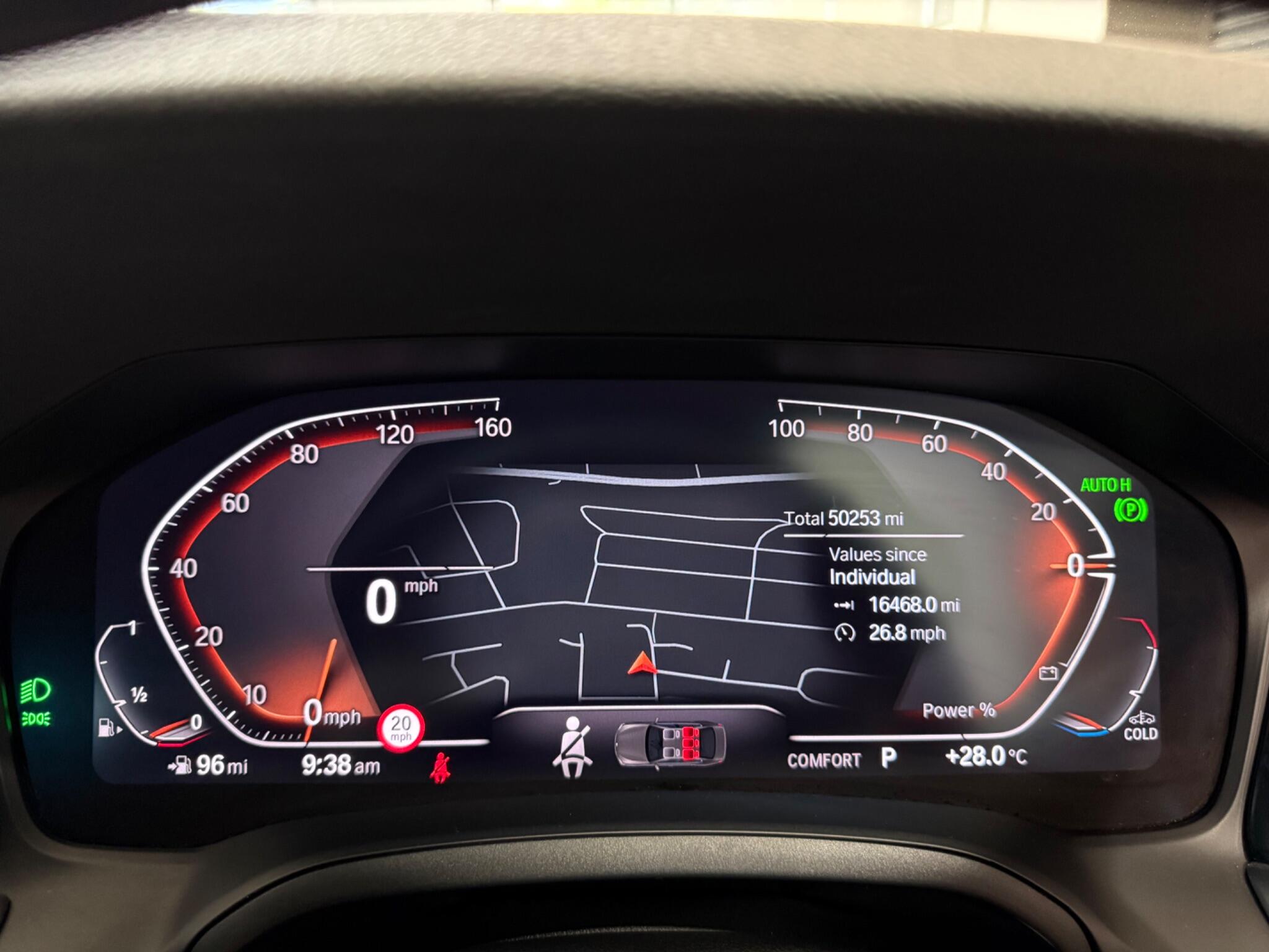 BMW 3 Series view 24