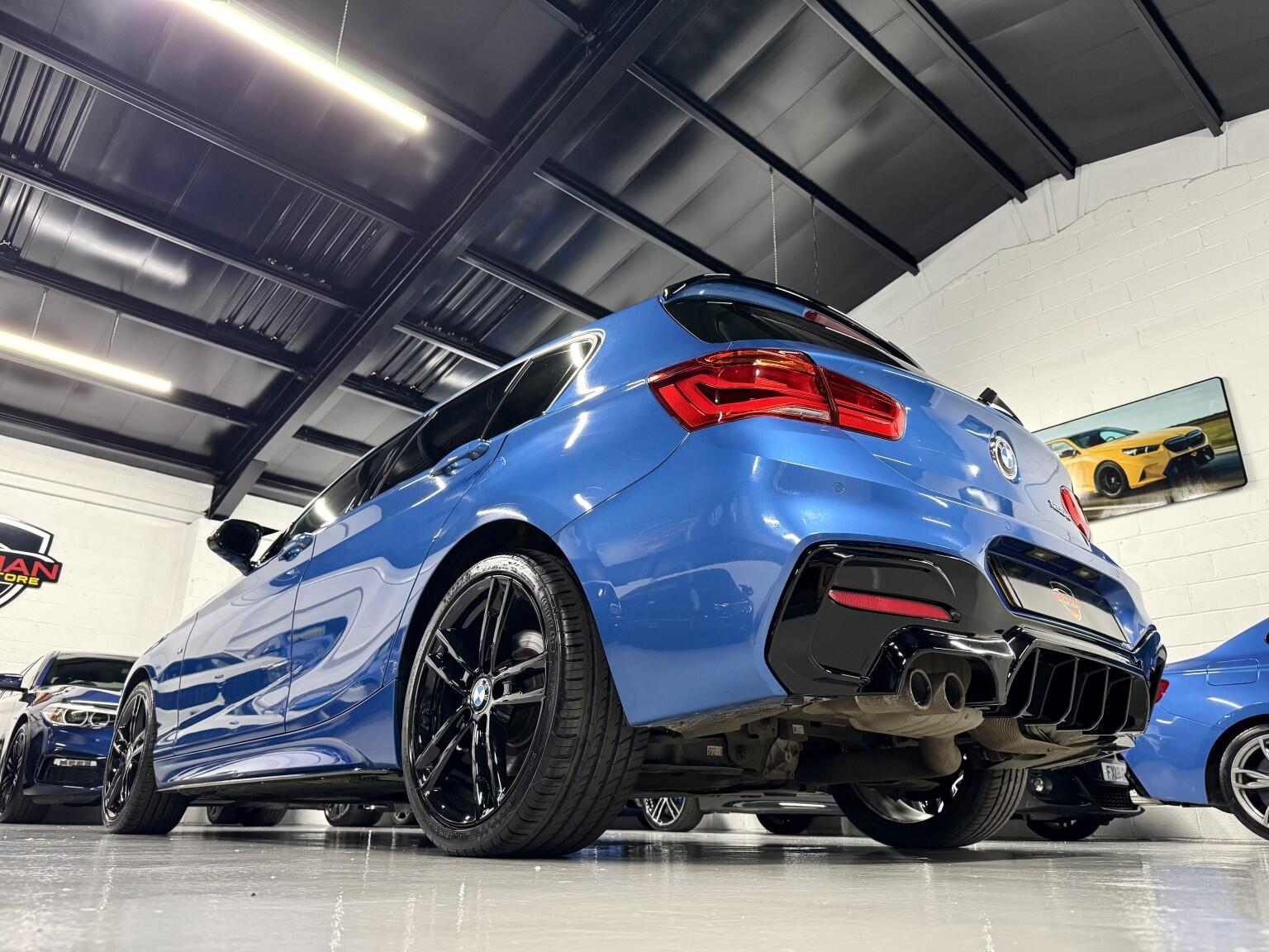 BMW 1 Series view 6