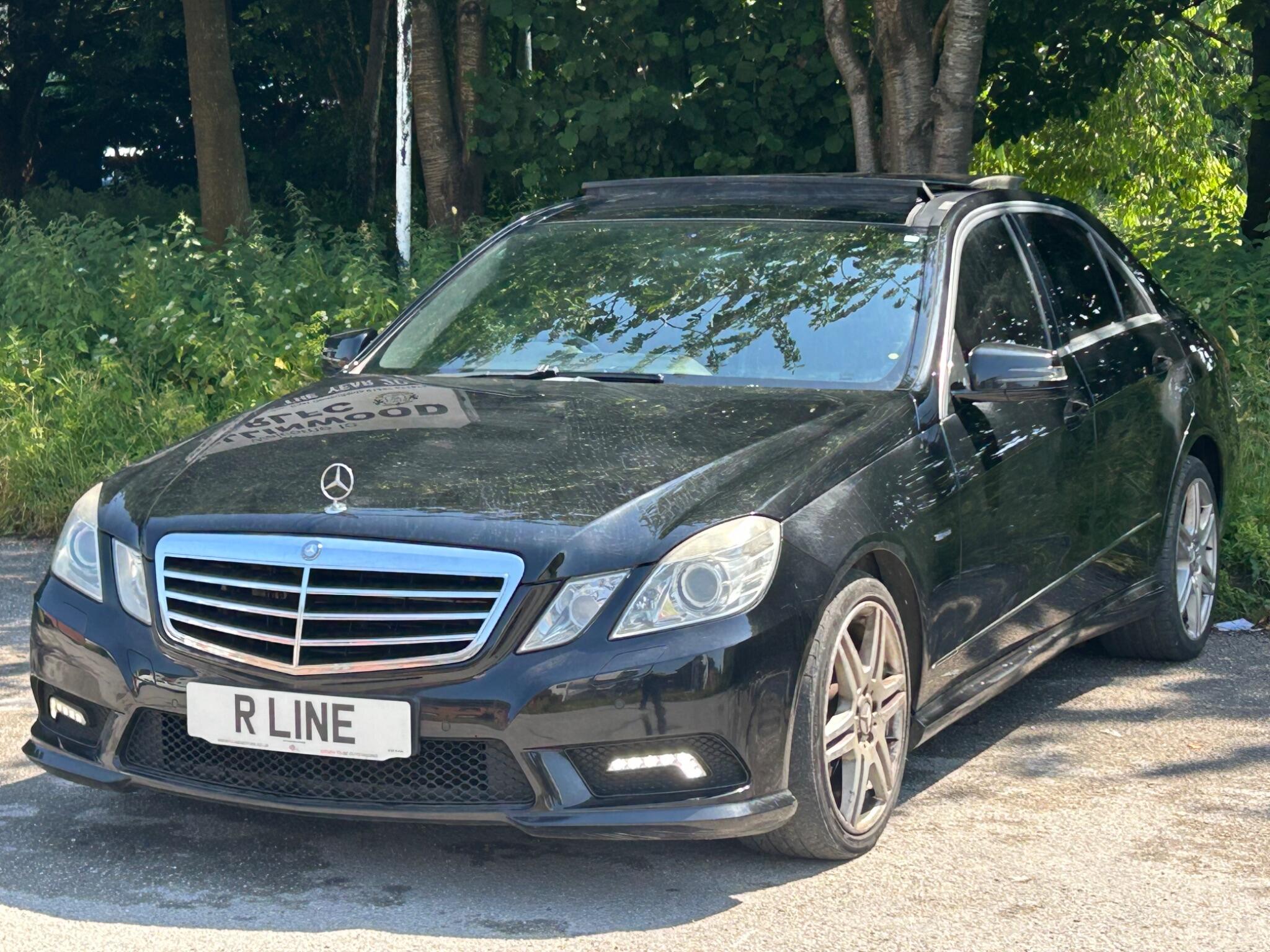 Mercedes-Benz E-Class view 6