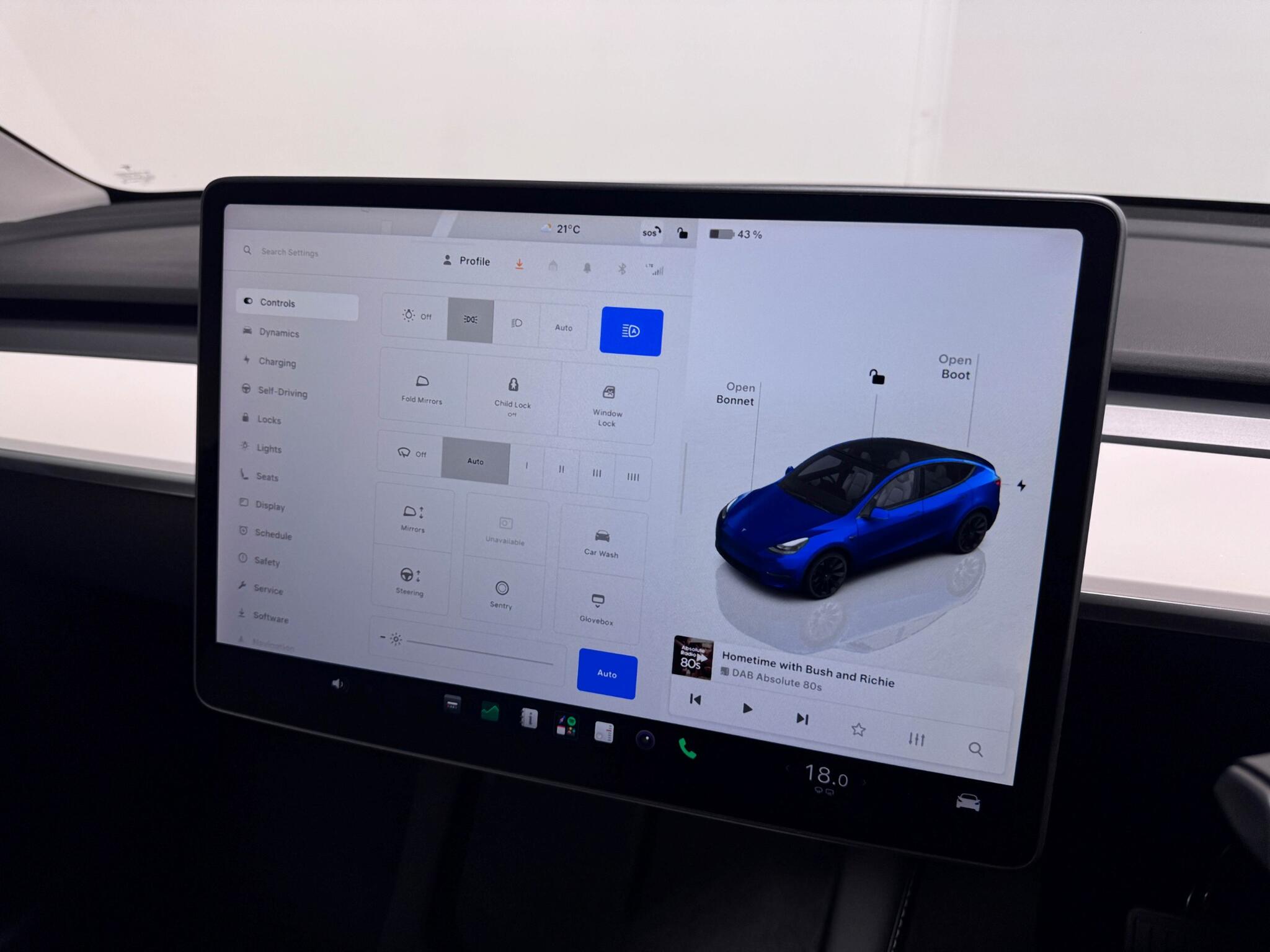 Tesla Model Y view 37