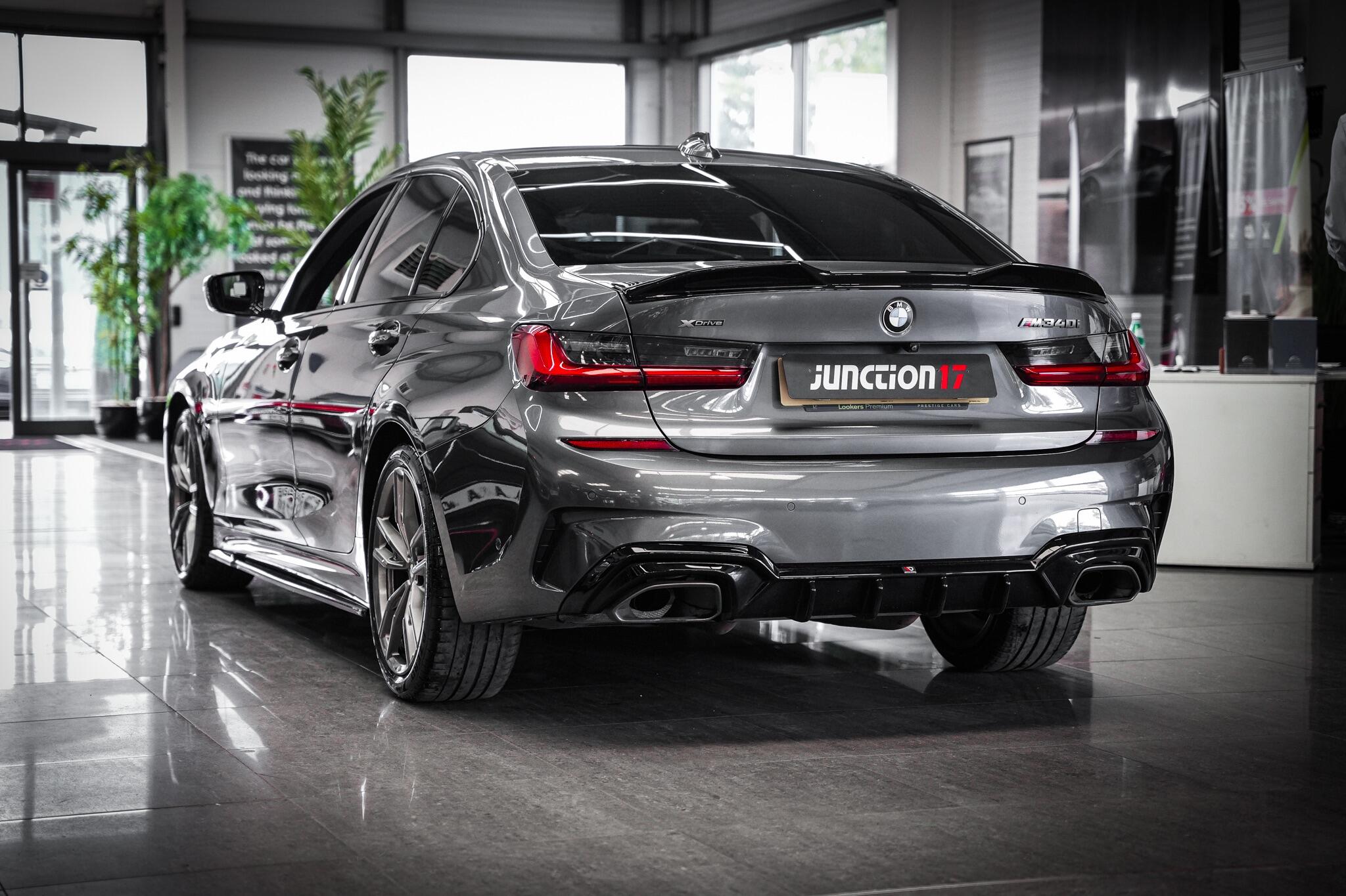 BMW 3 Series view 13