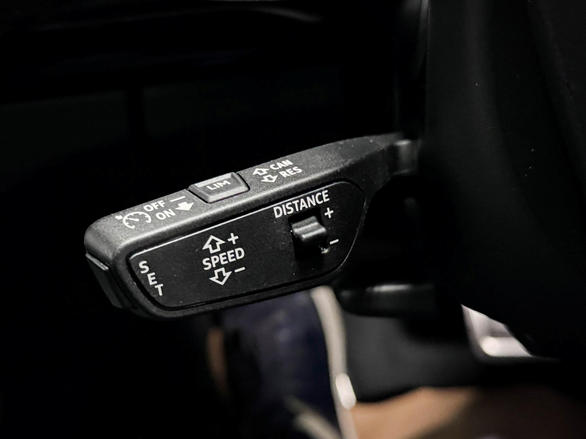Audi Q5 view 17