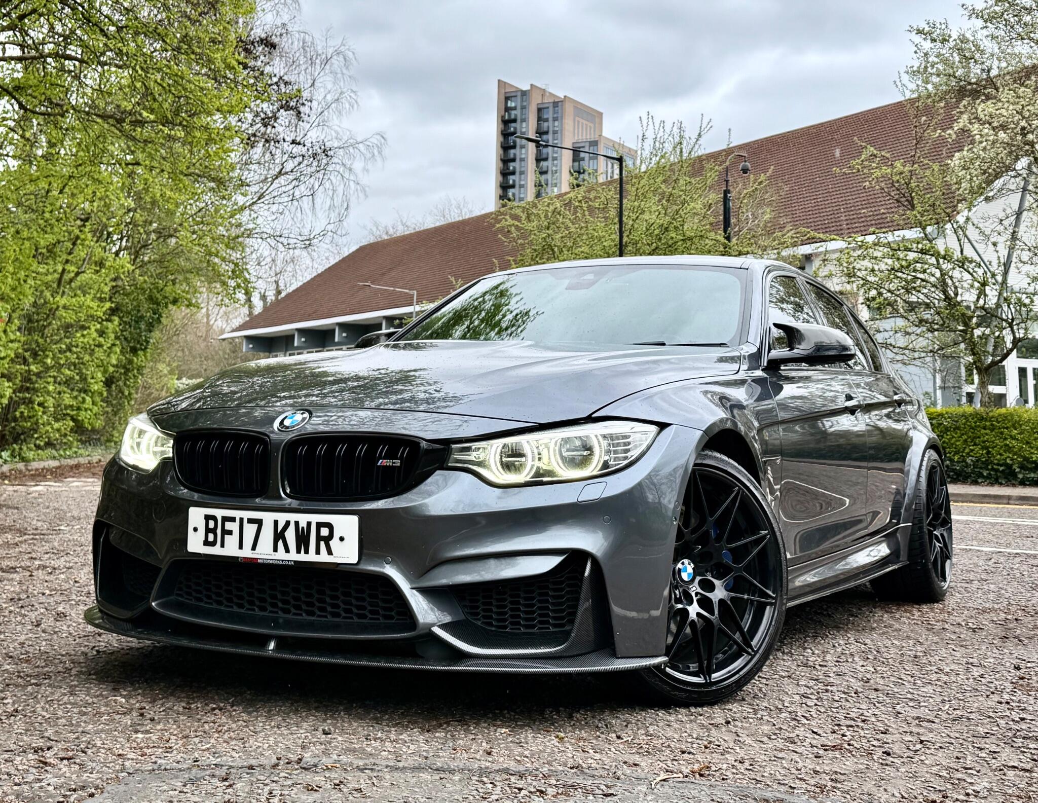 BMW M3 view 5