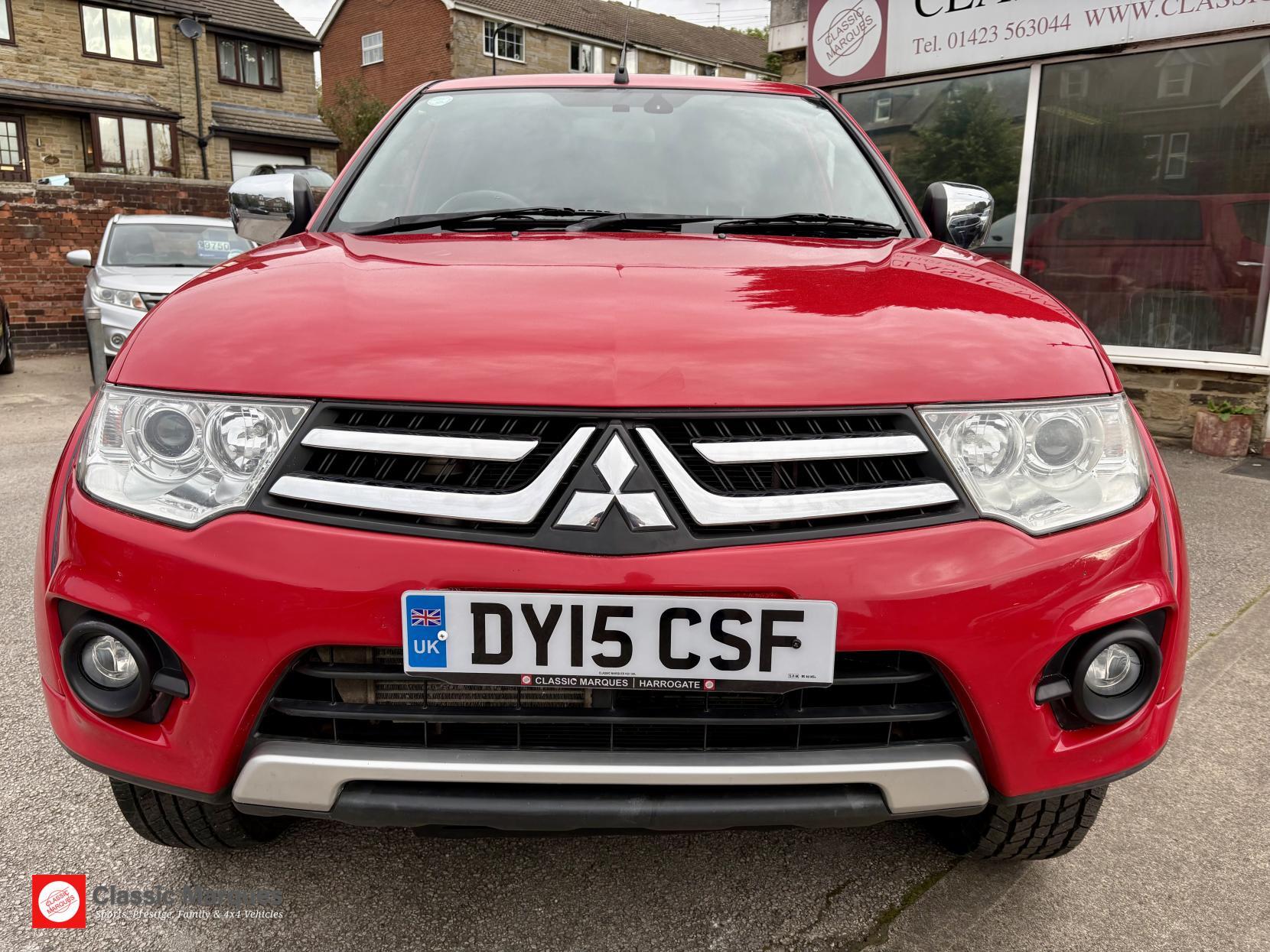 Mitsubishi L200 view 5