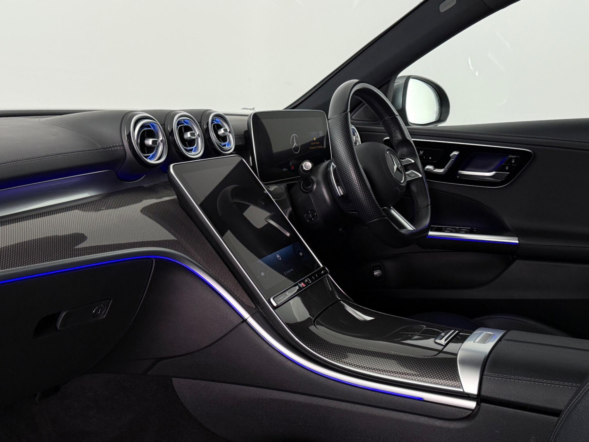Mercedes-Benz C-Class view 12