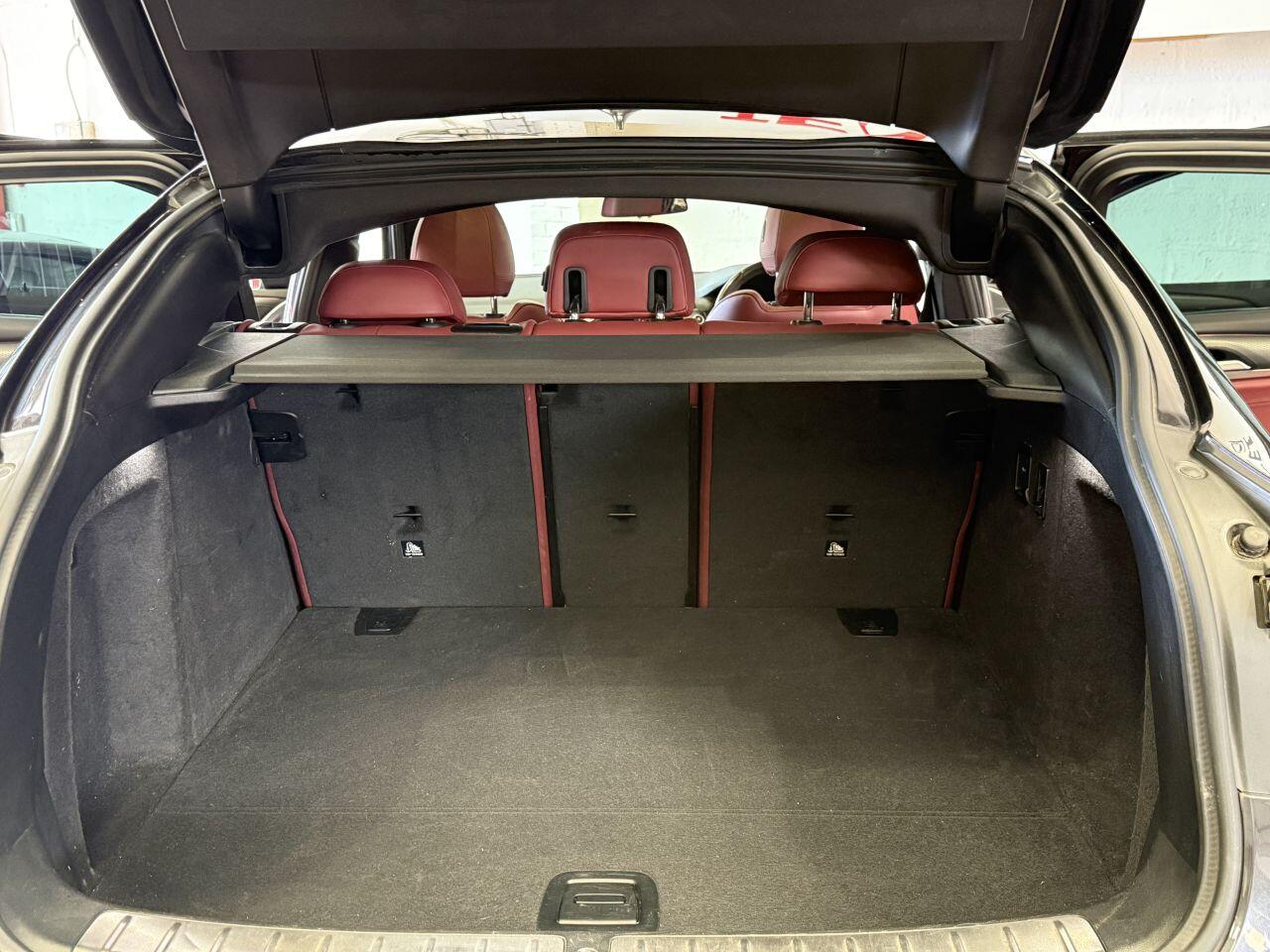 BMW X4 view 17