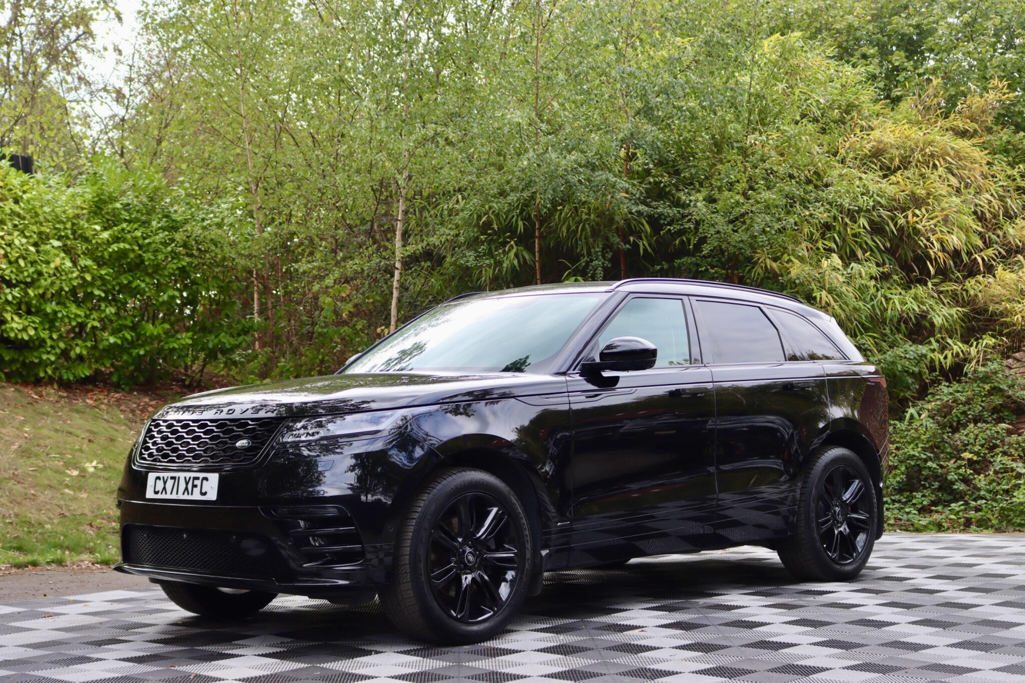 Land Rover Range Rover Velar view 27