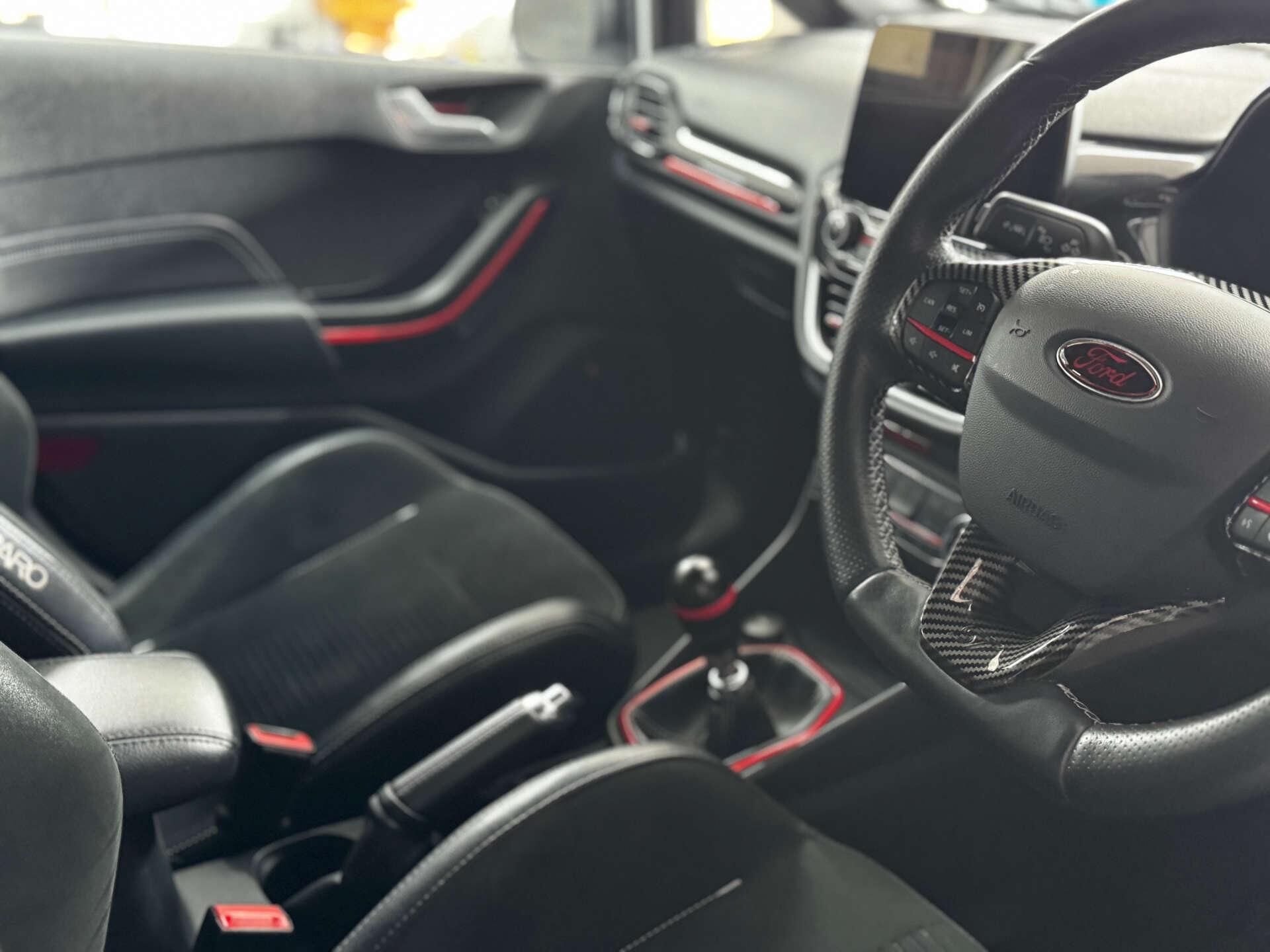 Ford Fiesta view 35