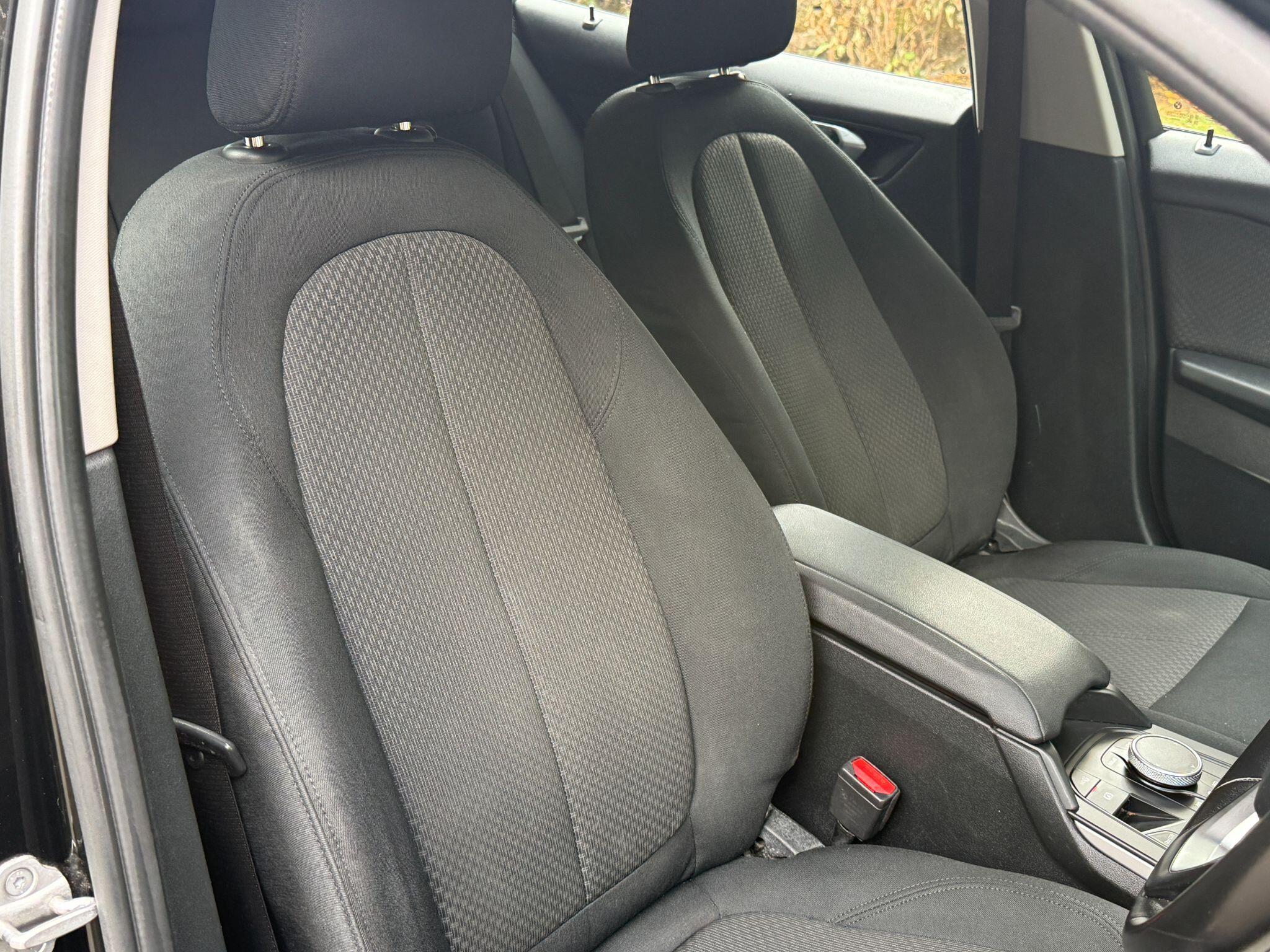BMW 1 Series view 26