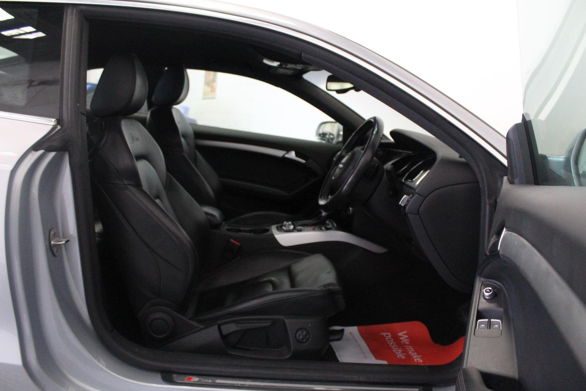 Audi A5 view 28
