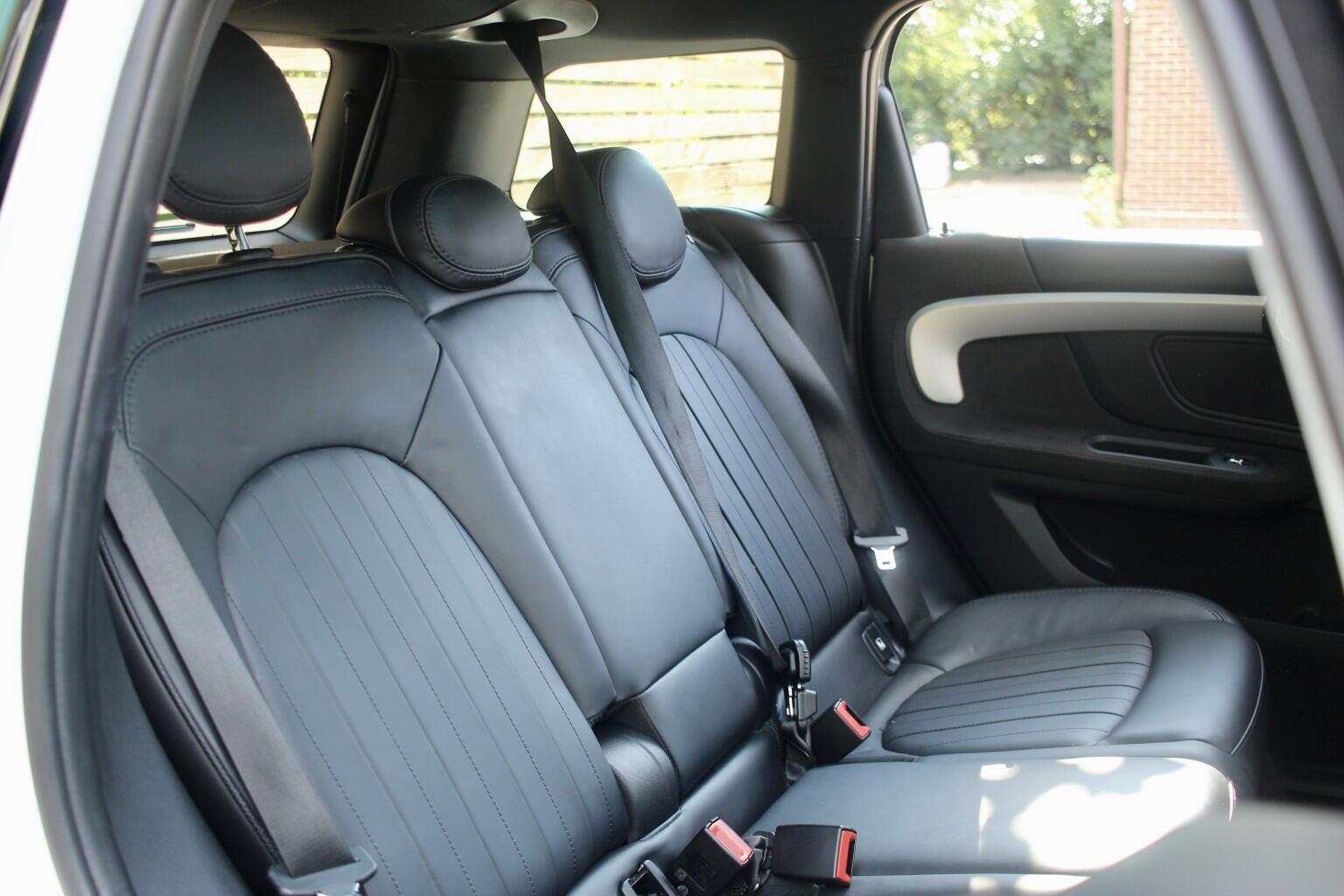 Mini Countryman view 10