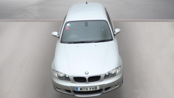 BMW 1 Series view 6