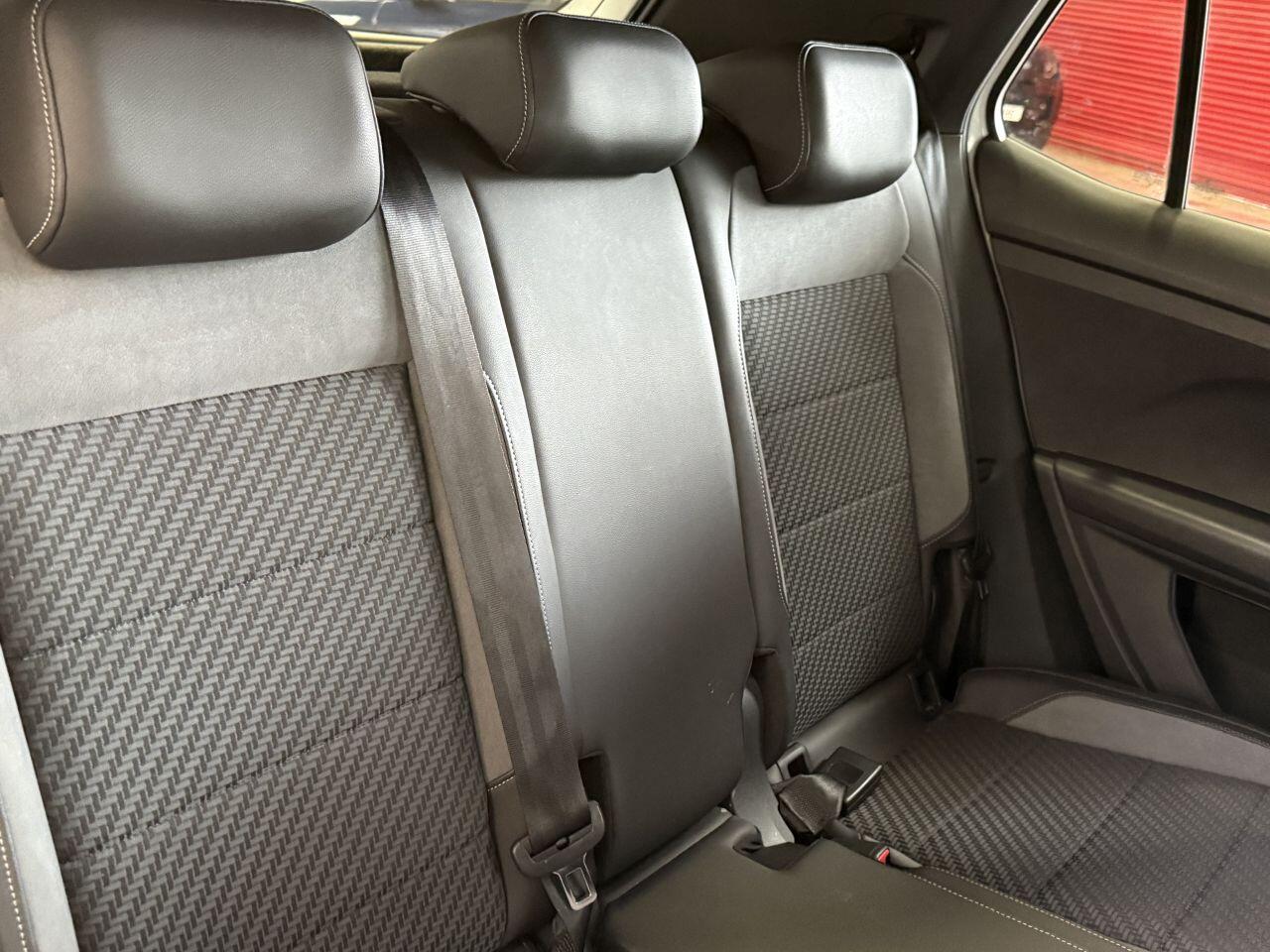 Volkswagen T-Cross view 52