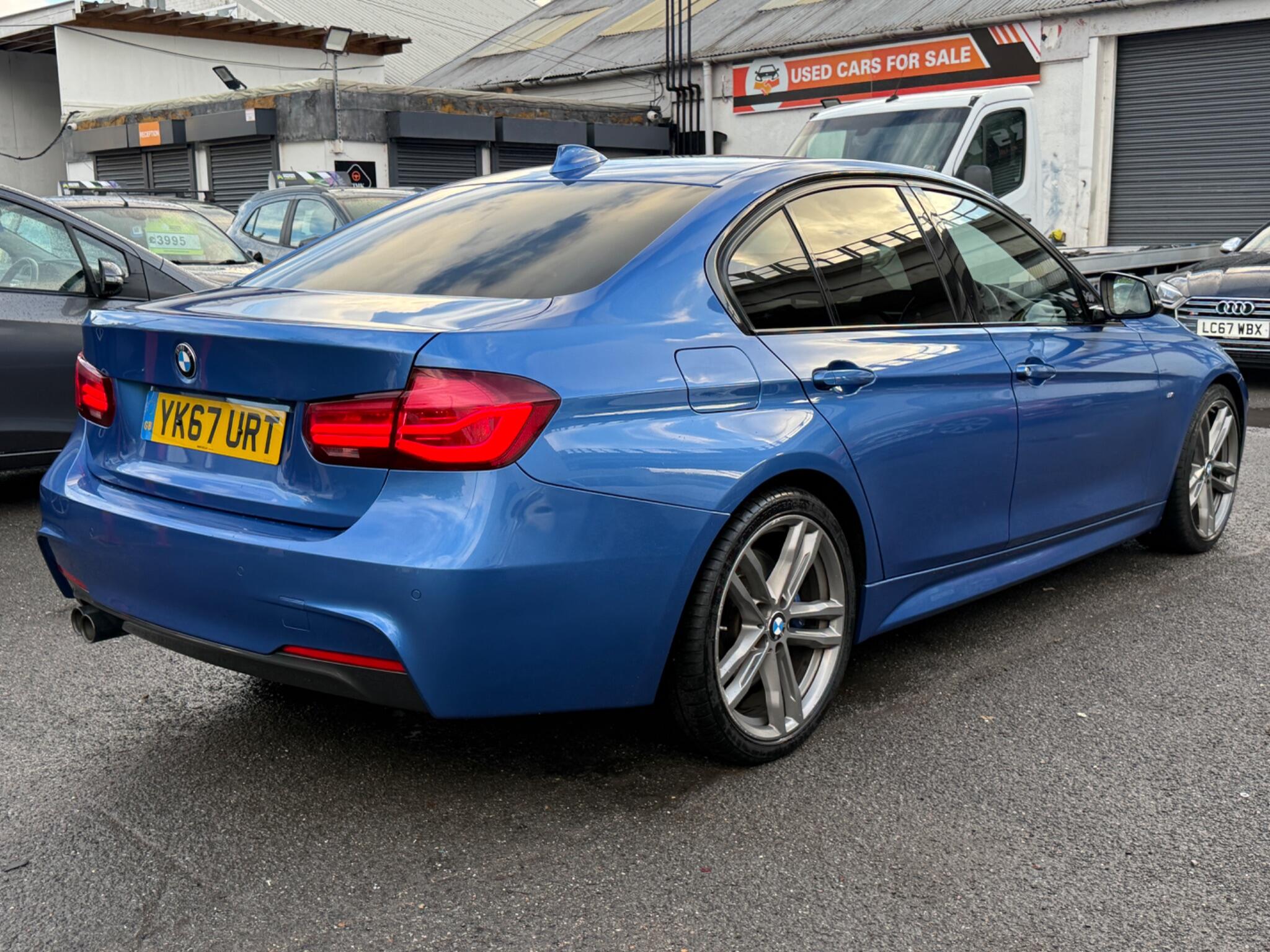 BMW 3 Series - Image 17