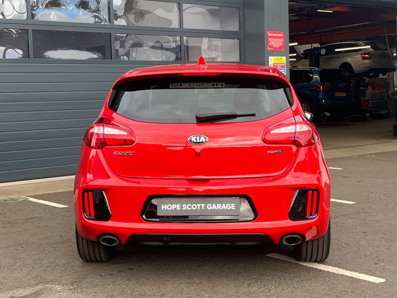 Kia Ceed view 4