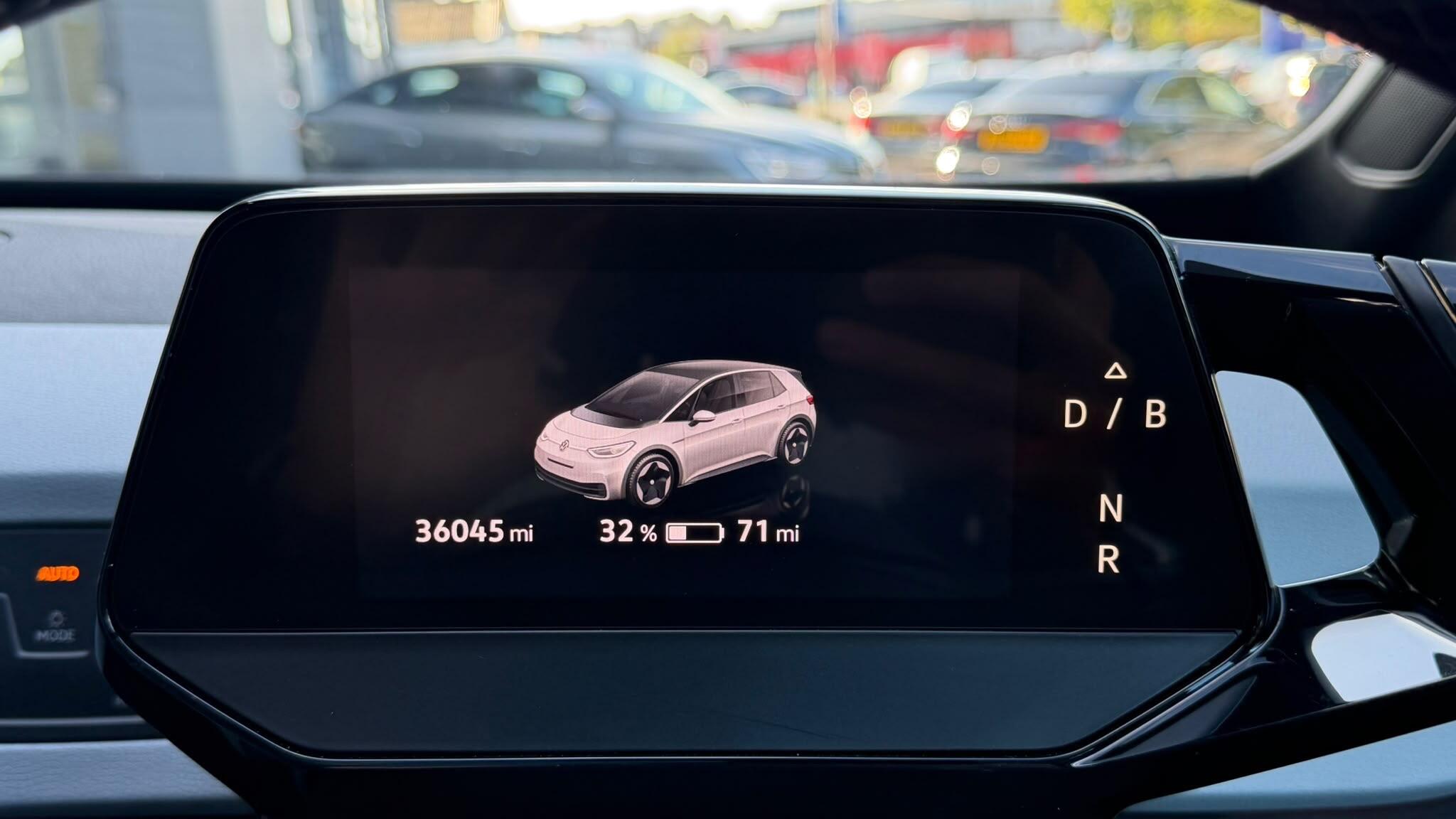 Volkswagen Id.3 view 29