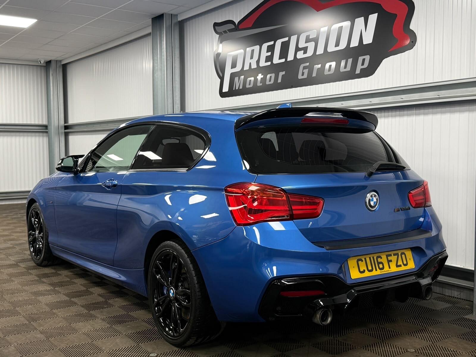 BMW 1 Series view 11