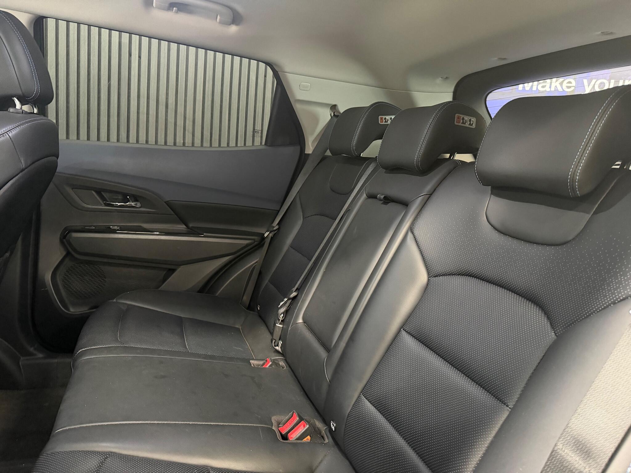 KGM Korando E-Motion view 22