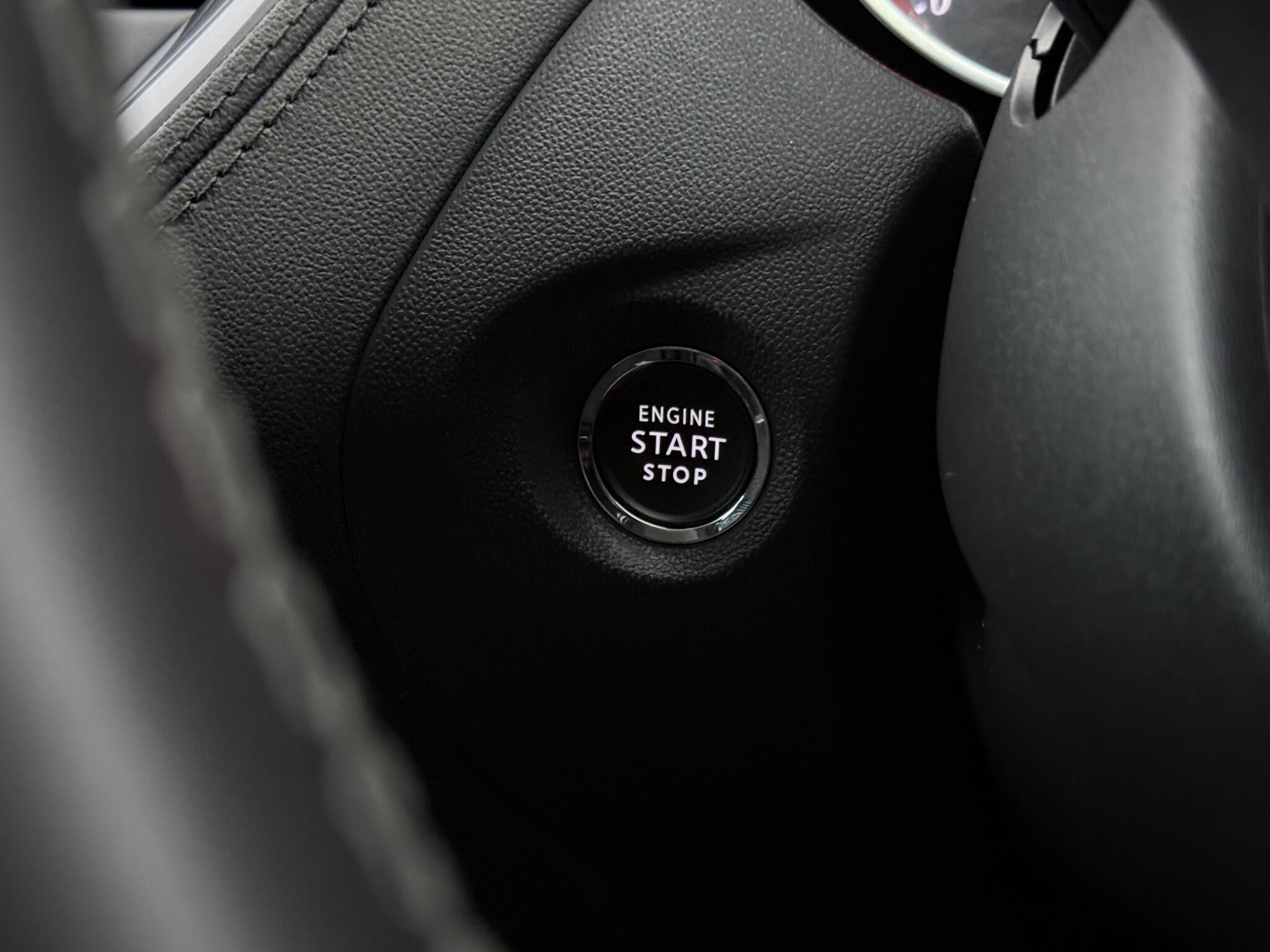 Vauxhall Grandland X view 18
