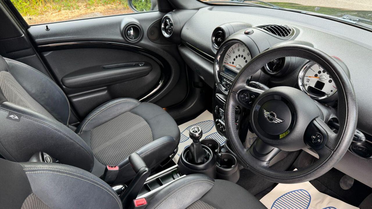 Mini Countryman view 10