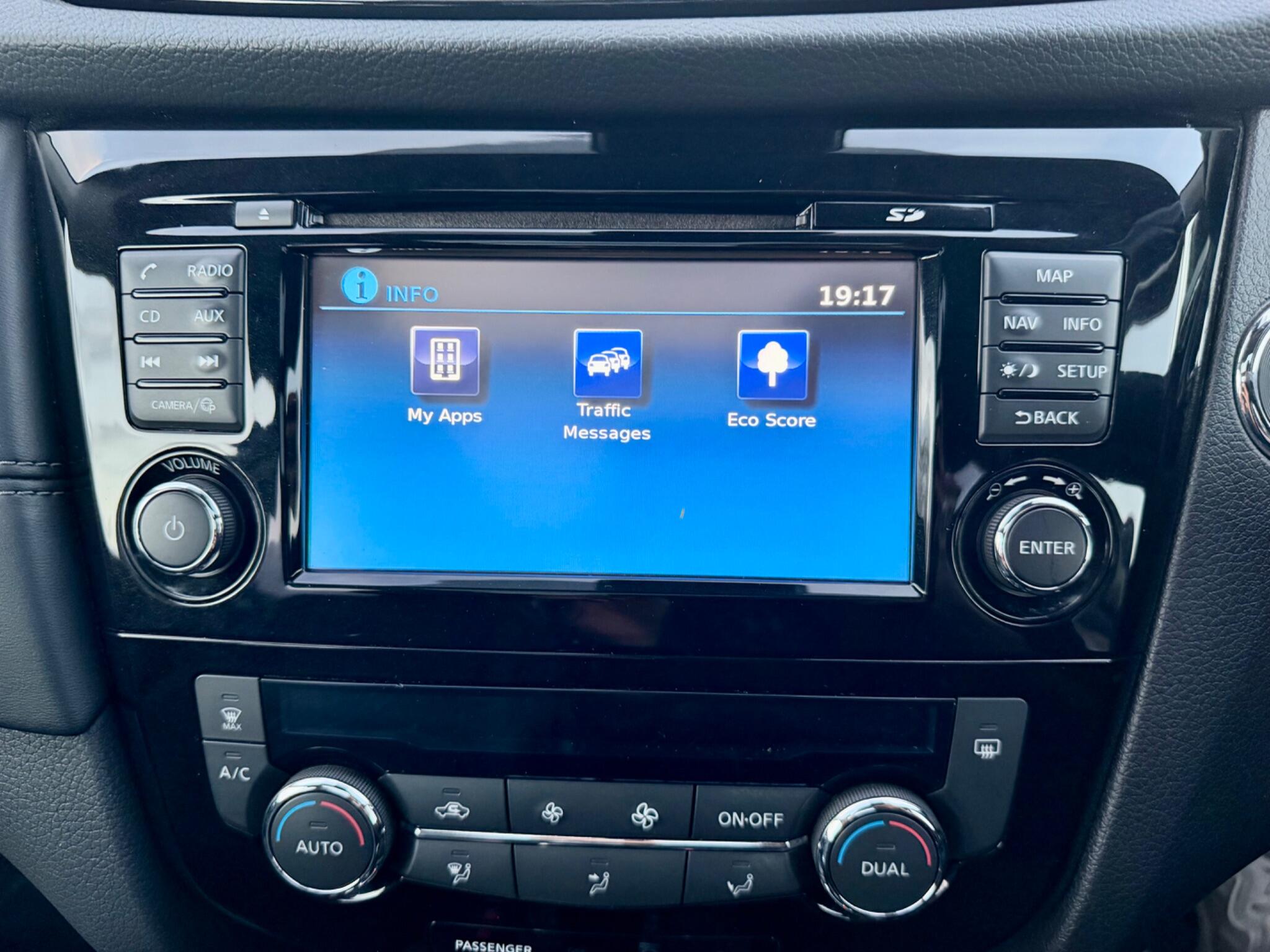 Nissan X-Trail view 53