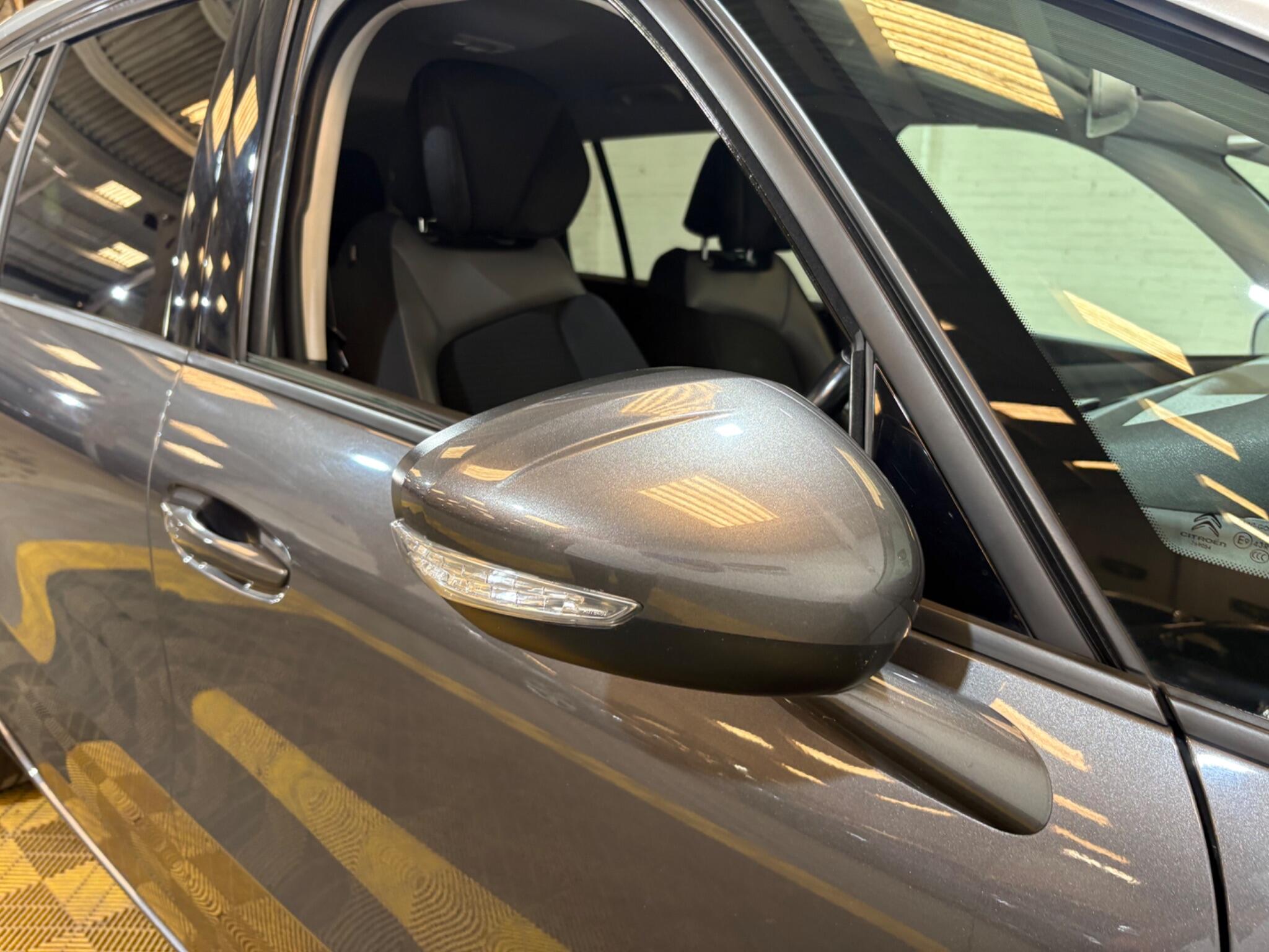 Citroen Grand C4 Spacetourer view 51