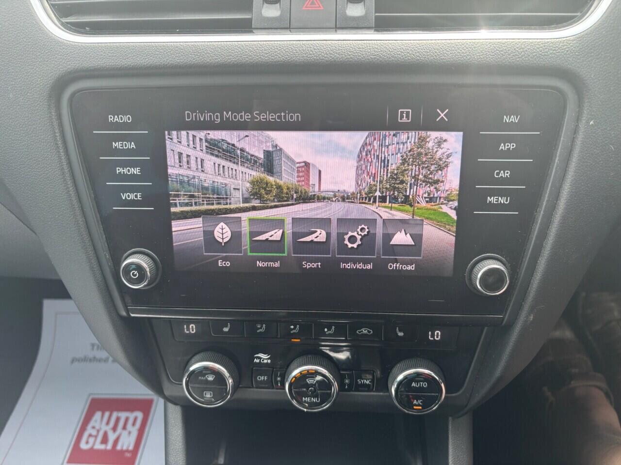 Skoda Octavia view 19