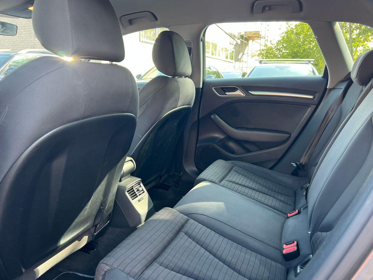 Audi A3 view 21