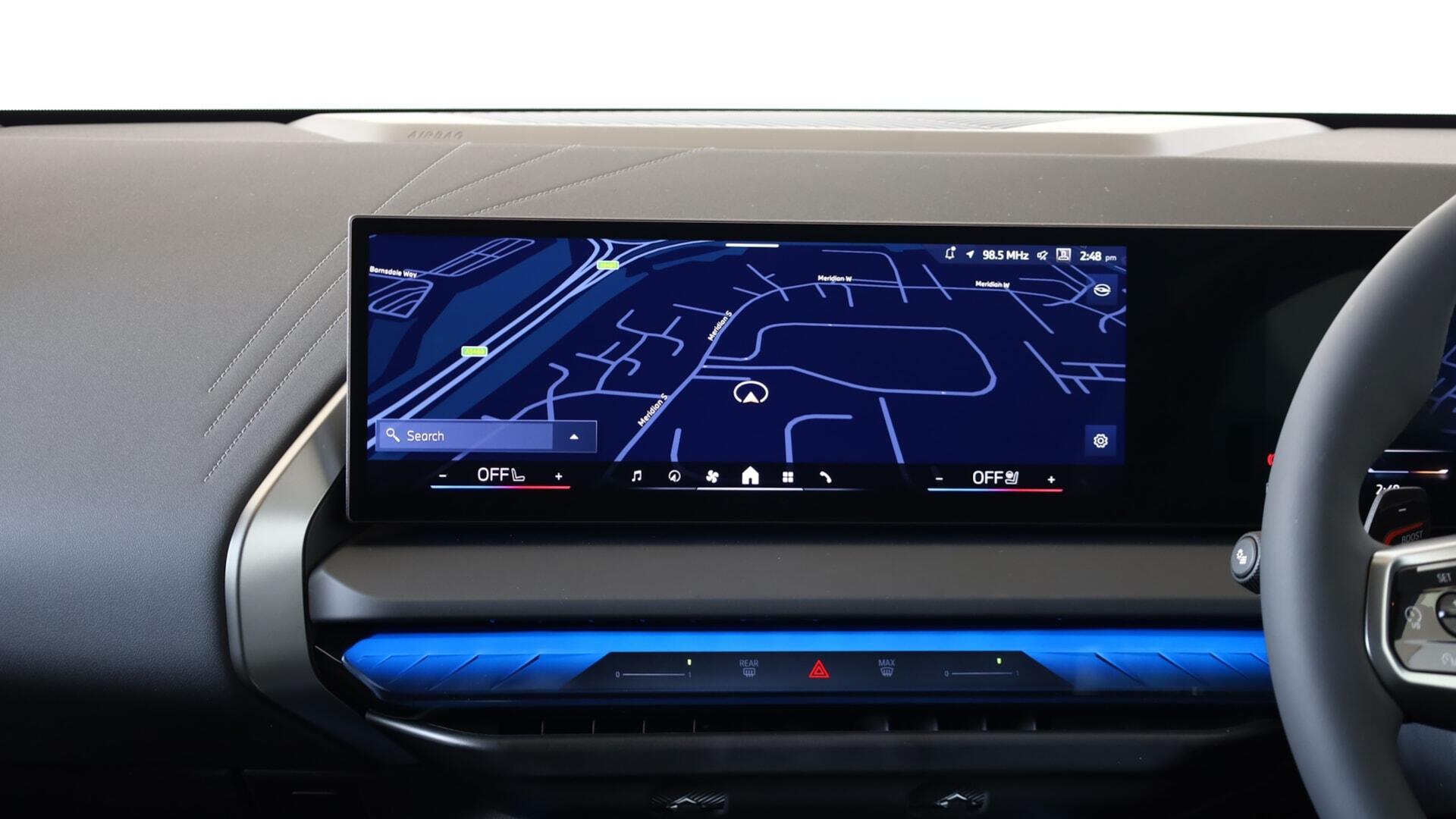 BMW X3 view 8
