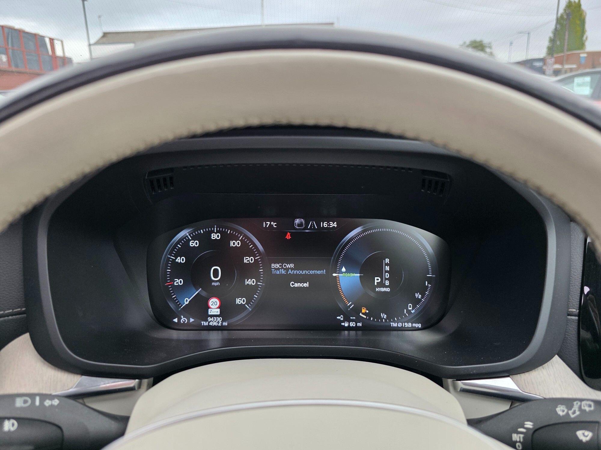 Volvo XC60 view 32
