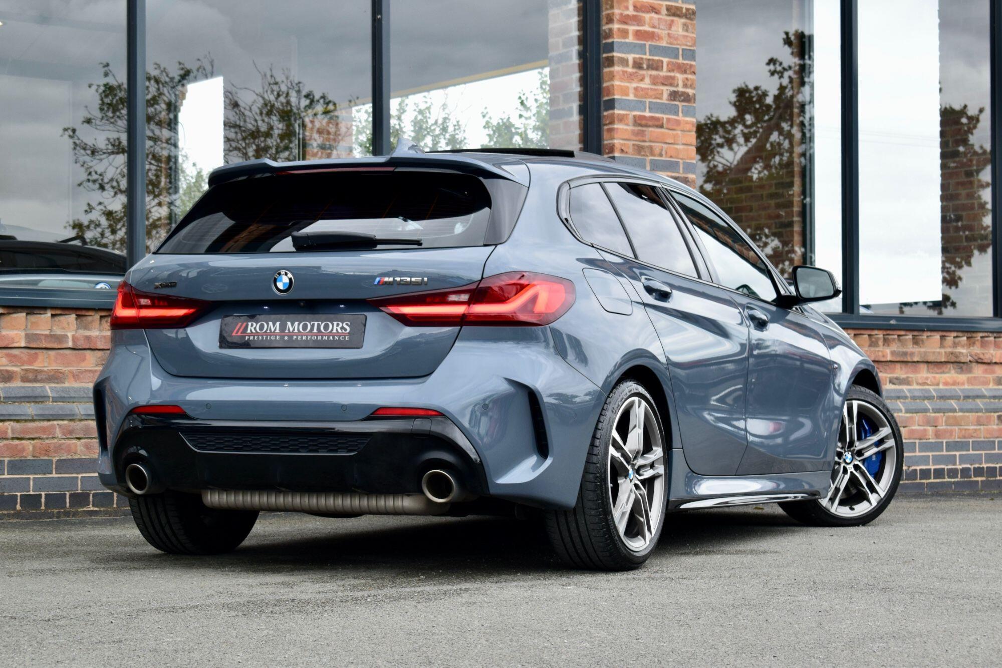 BMW 1 Series view 38