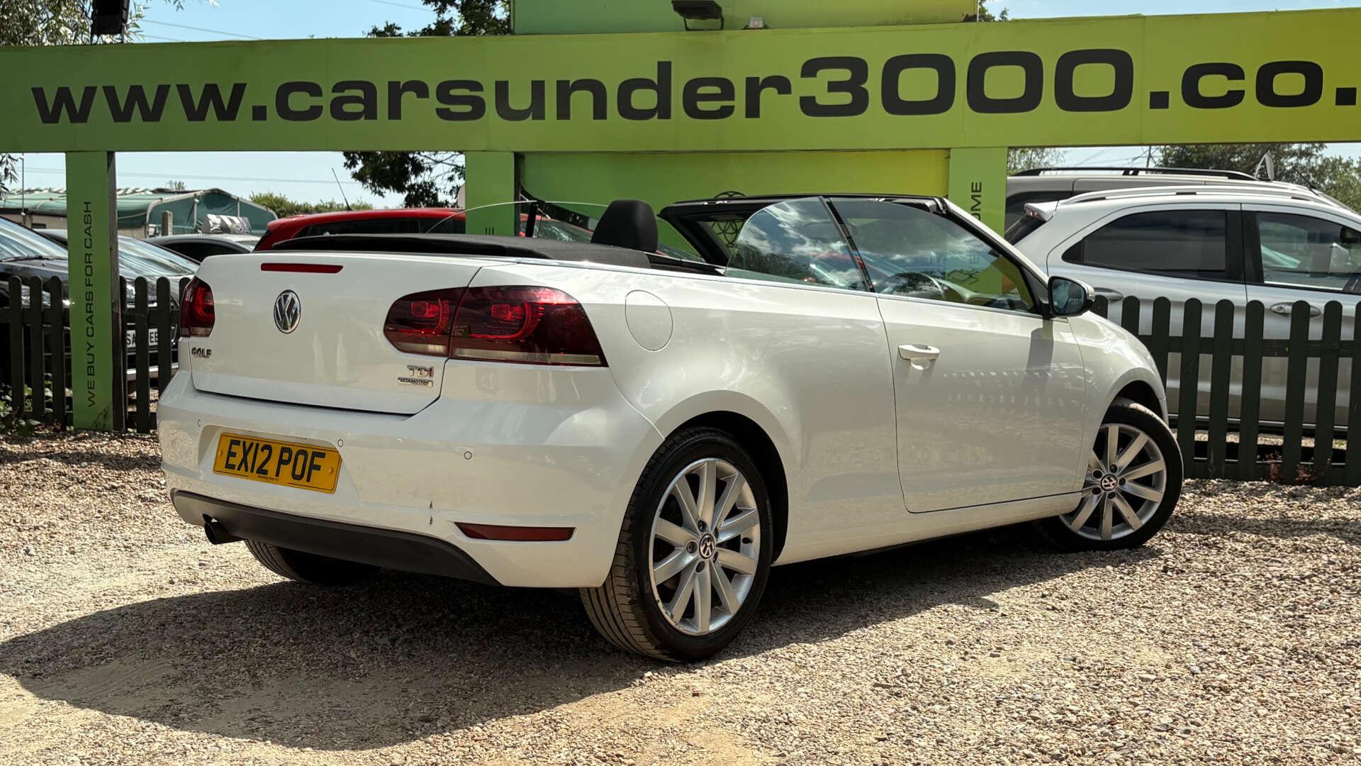 Volkswagen Golf view 6