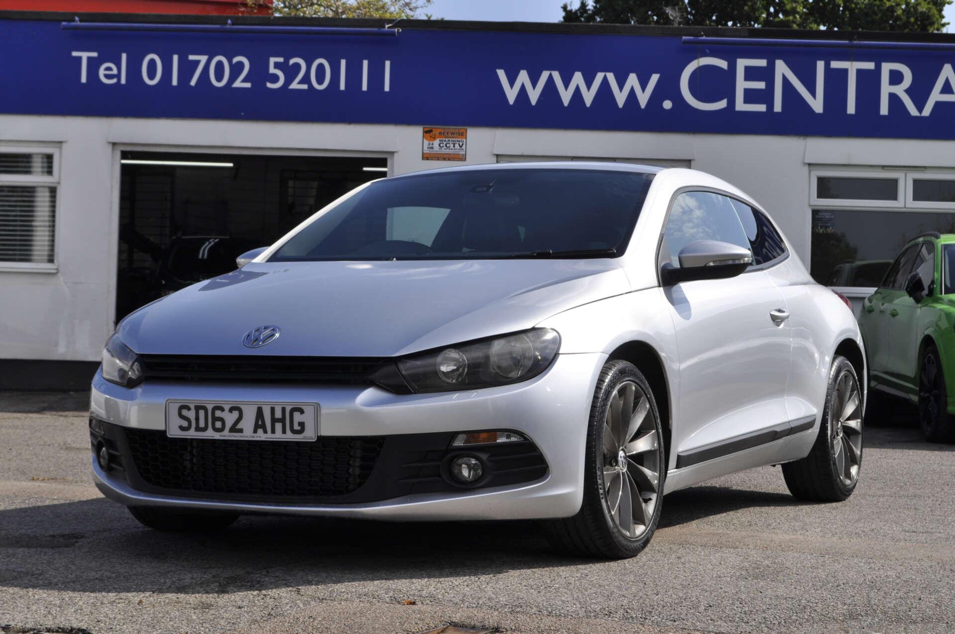 Volkswagen Scirocco view 4