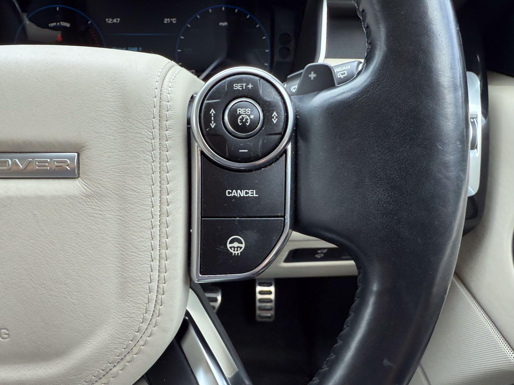 Land Rover Range Rover view 38