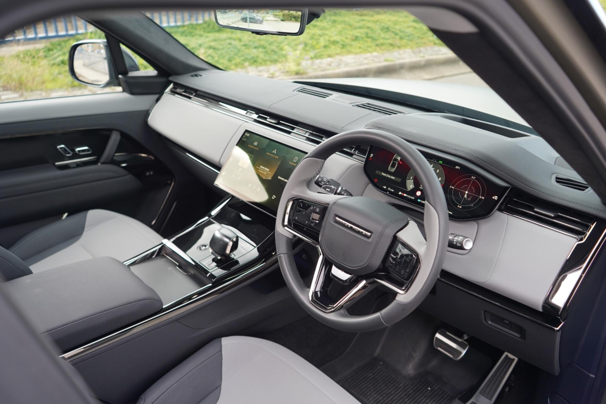 Land Rover Range Rover Sport view 17