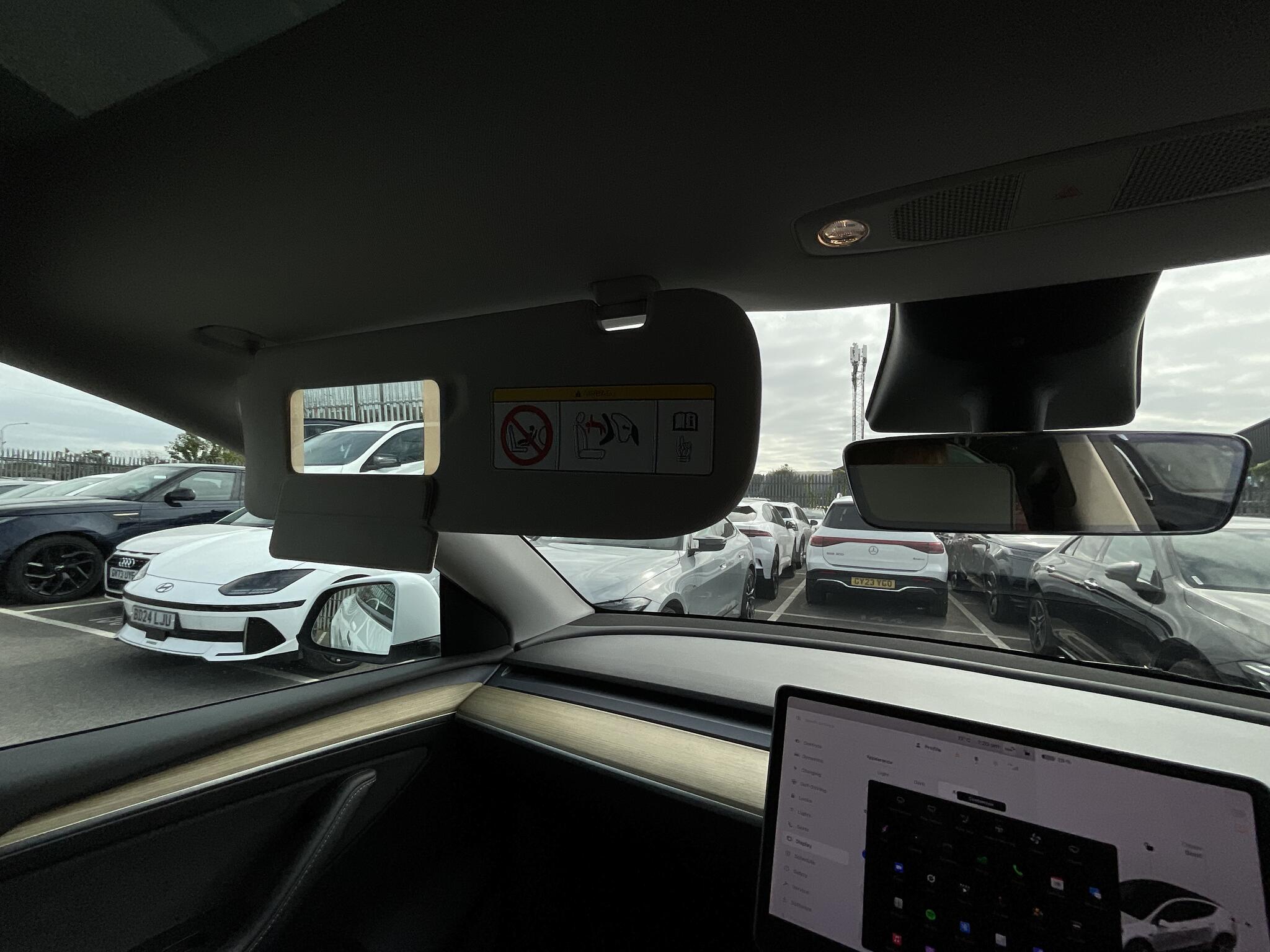 Tesla Model Y view 32