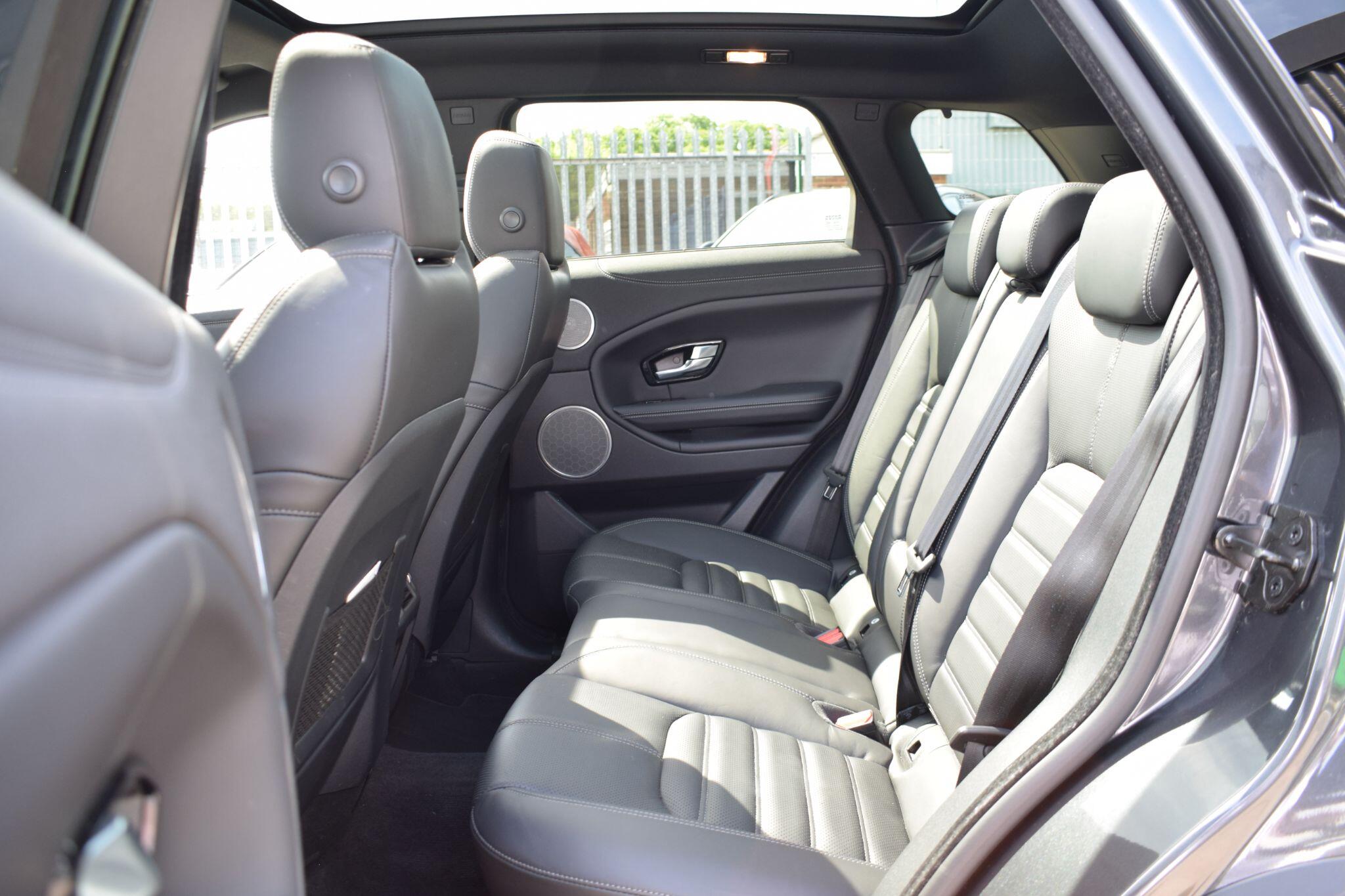 Land Rover Range Rover Evoque view 26