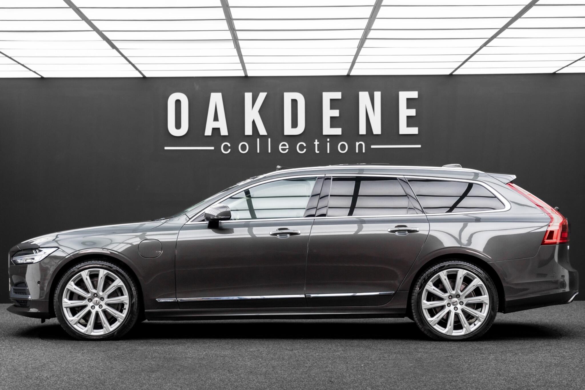 Volvo V90 view 3
