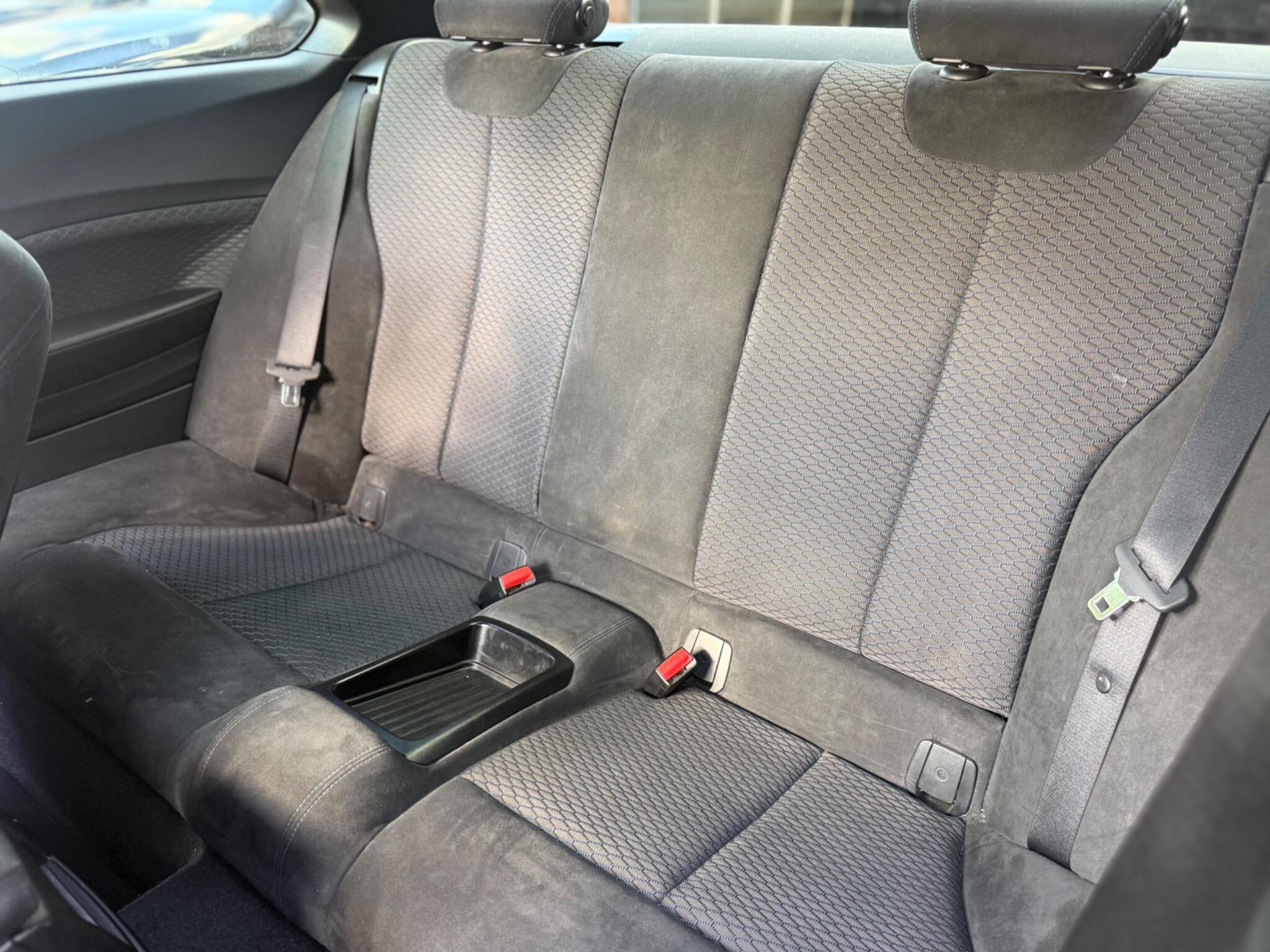 BMW 2 Series view 35