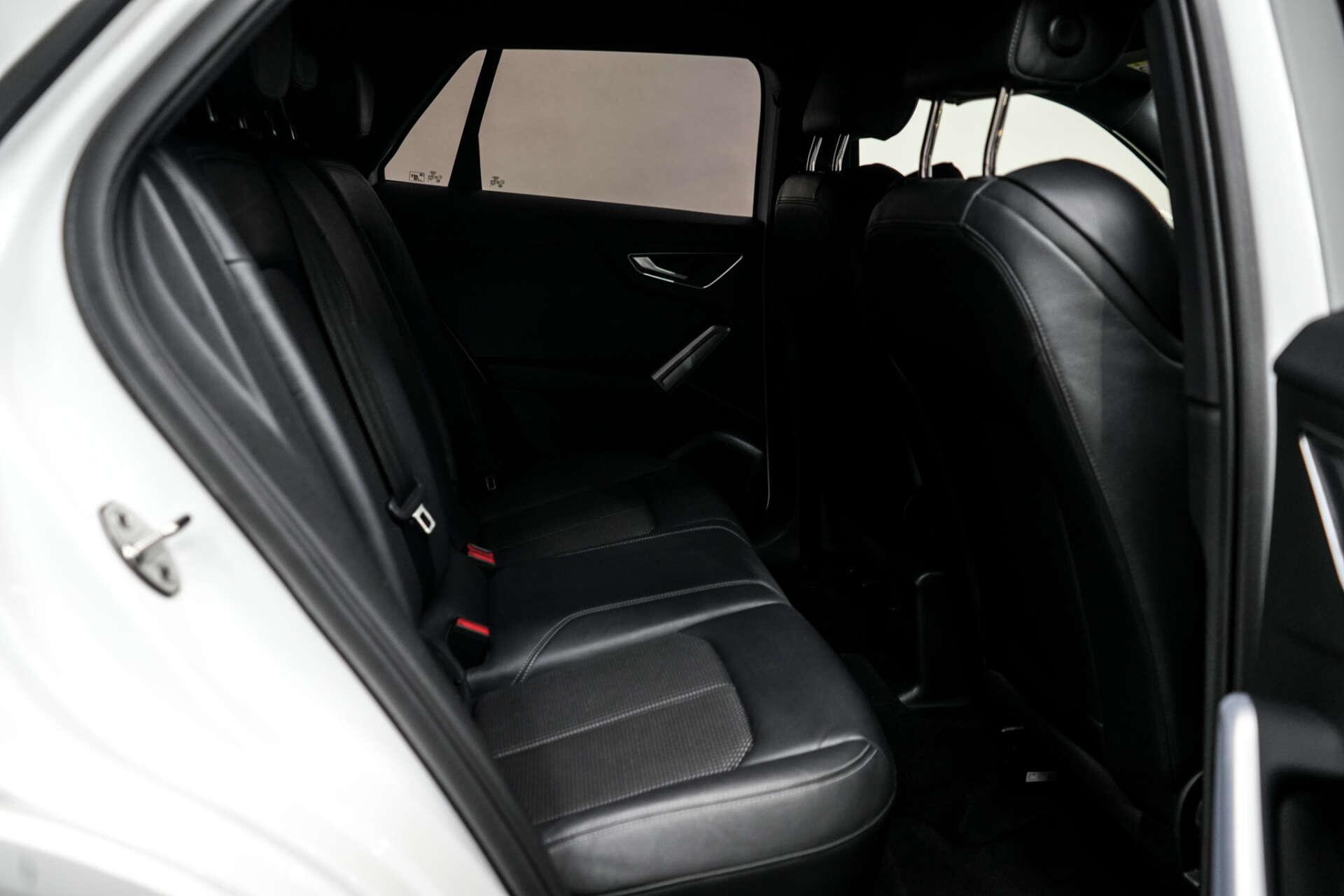 Audi Q2 view 23