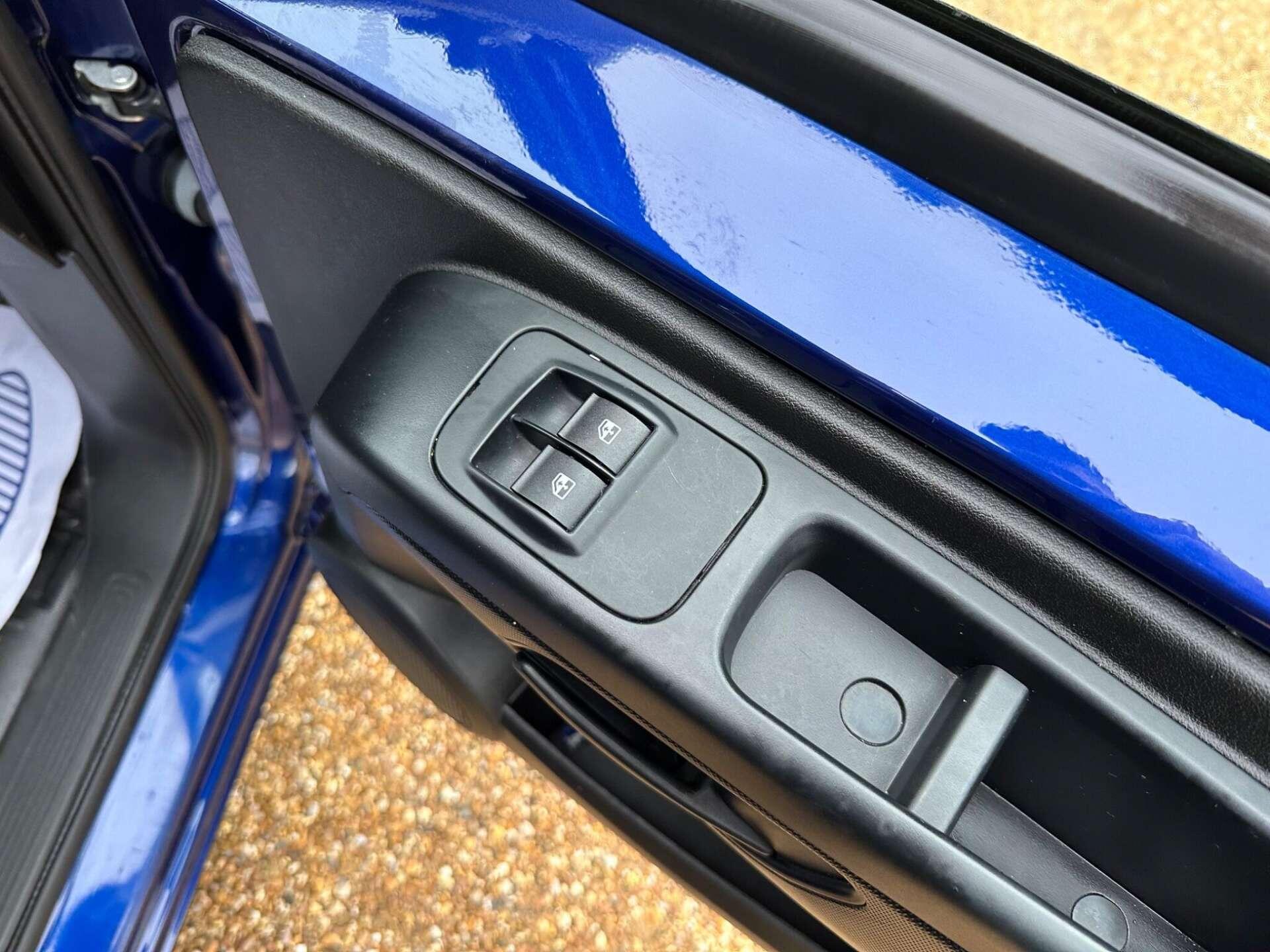 Fiat Fiorino view 16